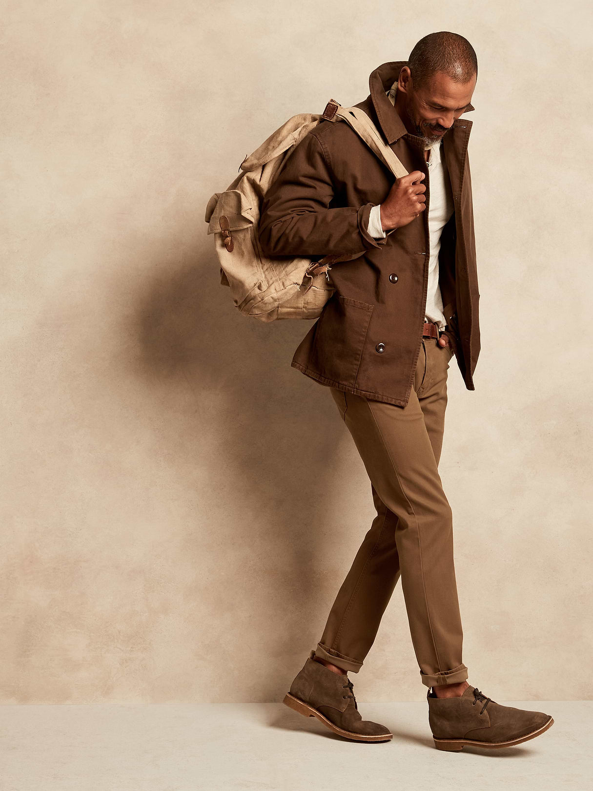 Slim Traveler Pant - Sand