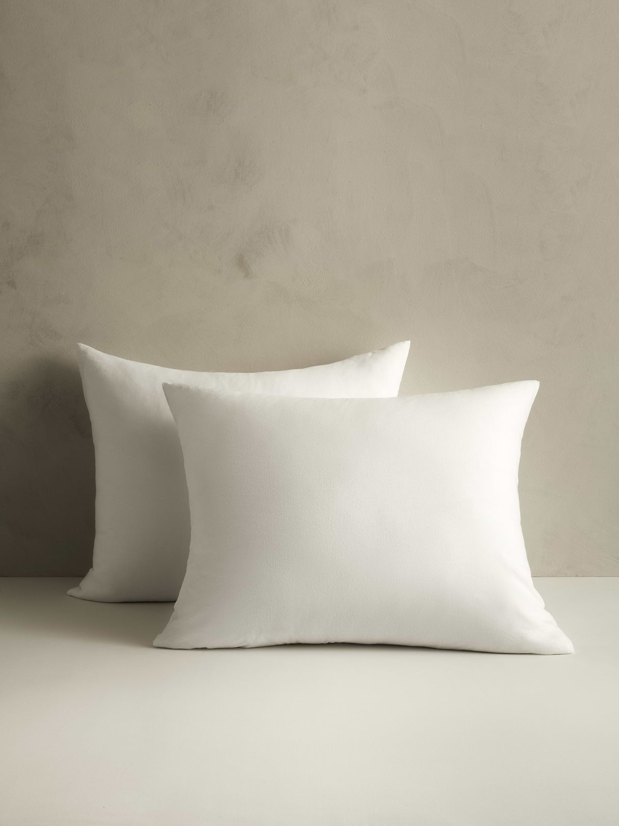 Washed Linen-Cotton Shams - White