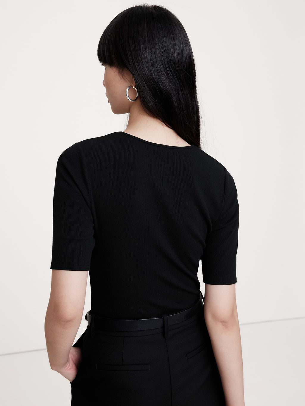 Ribbed Elbow-Sleeve T-Shirt - Black