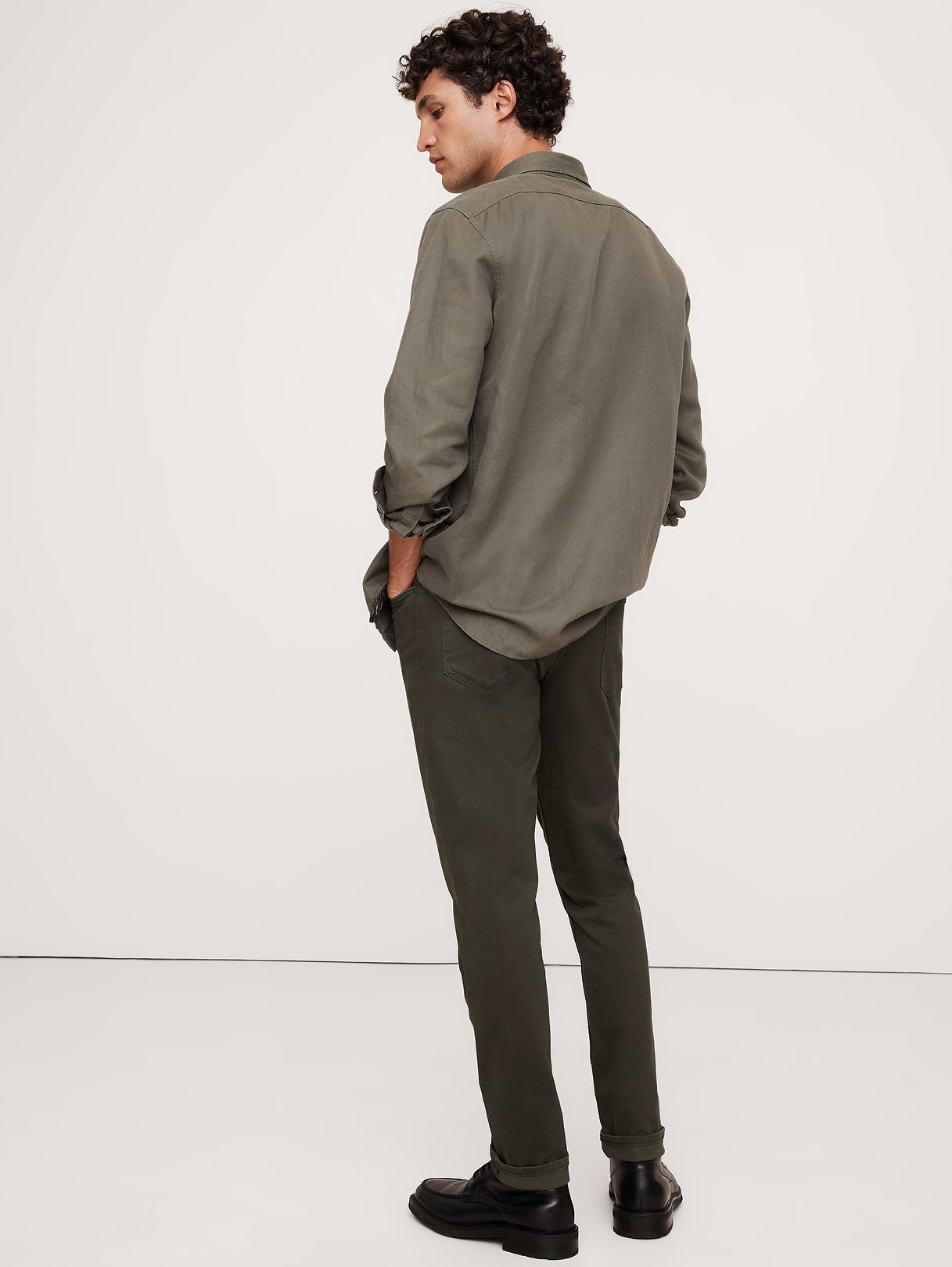 Skinny Traveler Pant - Olive Green