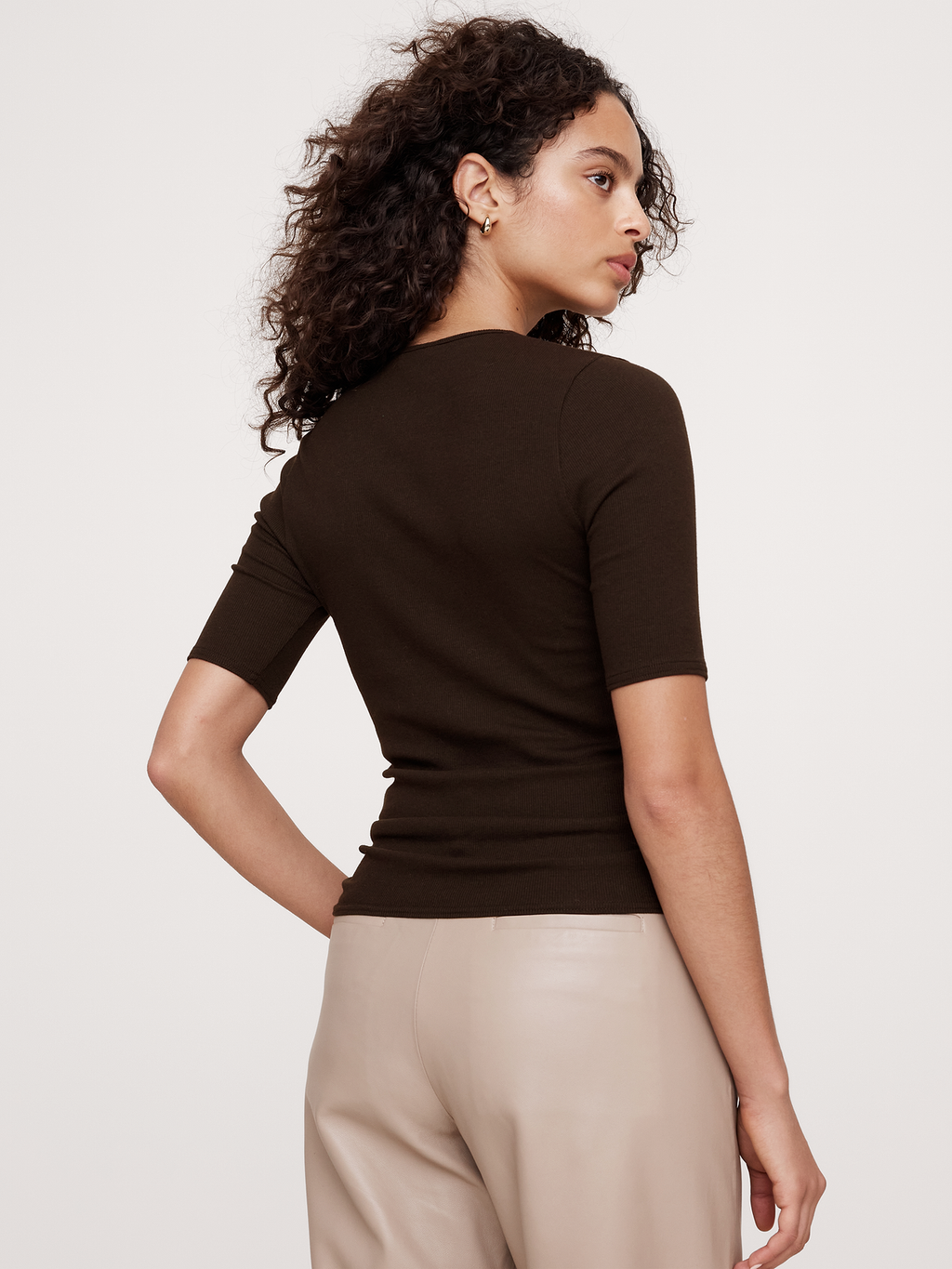 Ribbed Elbow-Sleeve T-Shirt - Chocolate Ganache Brown