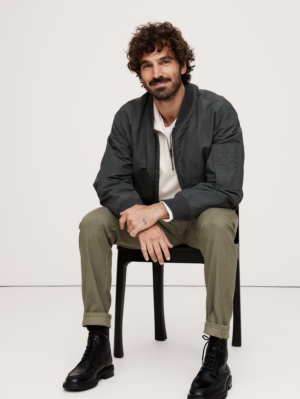 Slim Linen-Cotton Traveler Pant - Dark Olive Green