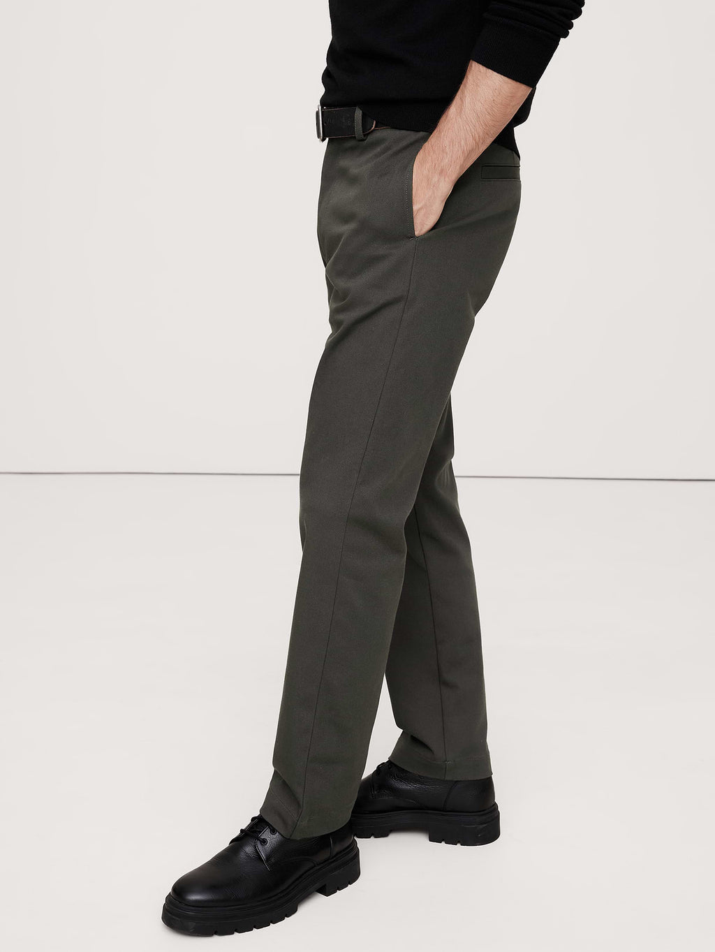 Straight Italian-Stretch Chino - Charcoal Gray