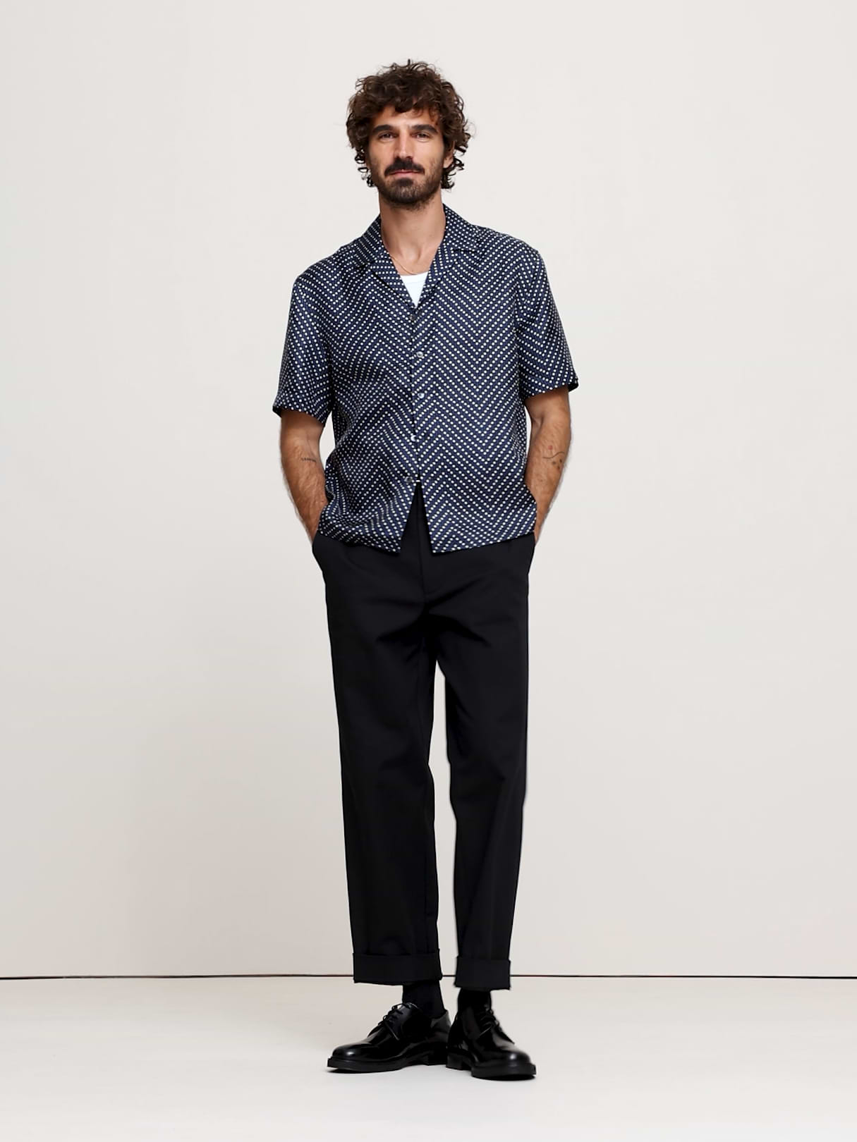 Standard-Fit Silk Resort Shirt - Blue Print