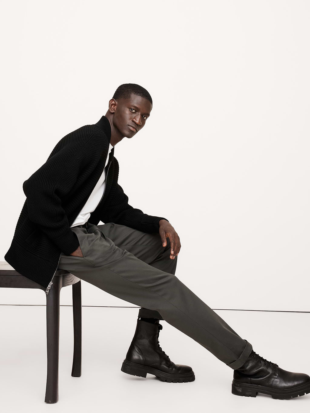 Slim Rapid Movement Chino - Anthracite Gray