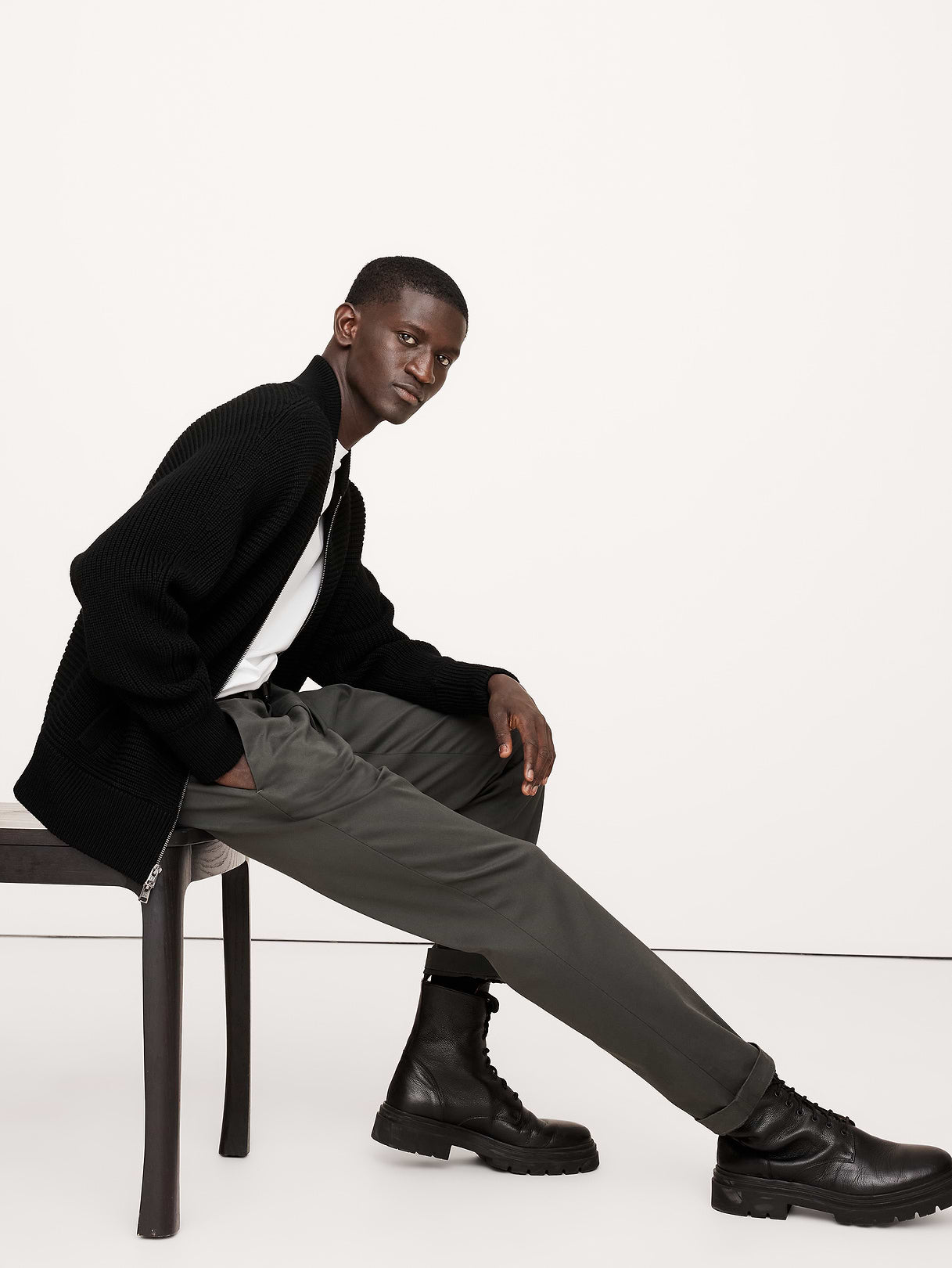 Slim Rapid Movement Chino - Anthracite Gray