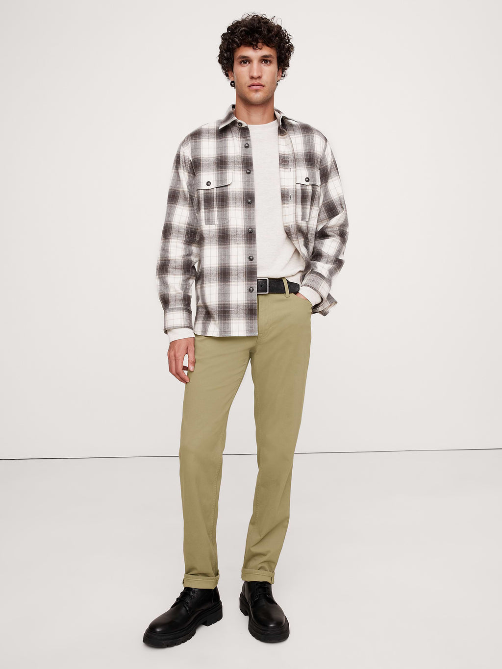 Athletic Traveler Pant - Light Olive Green