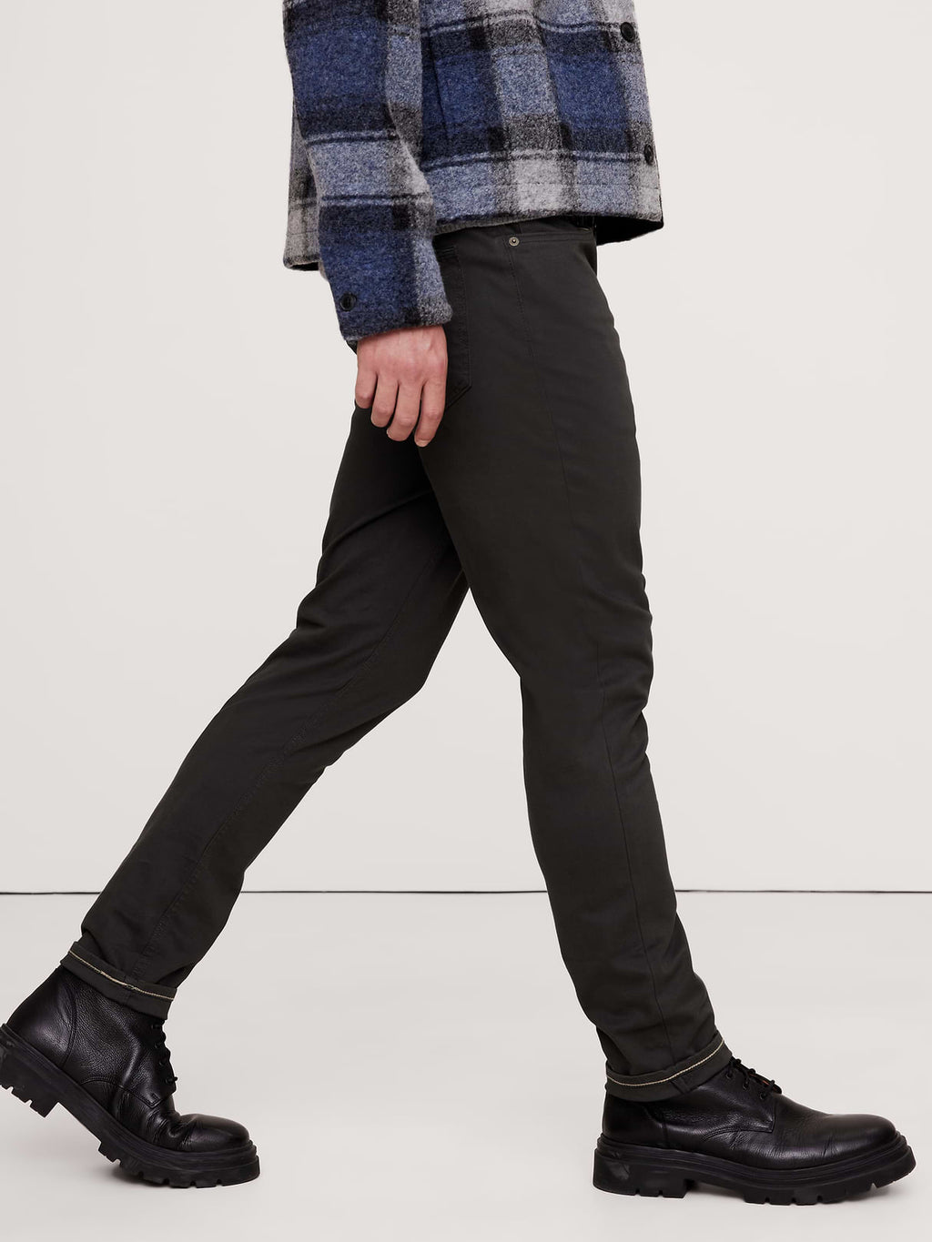 Skinny Traveler Pant 2.0 - Charcoal Gray
