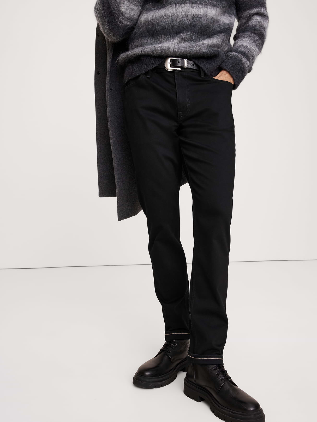 Skinny Traveler Pant 2.0 - Black