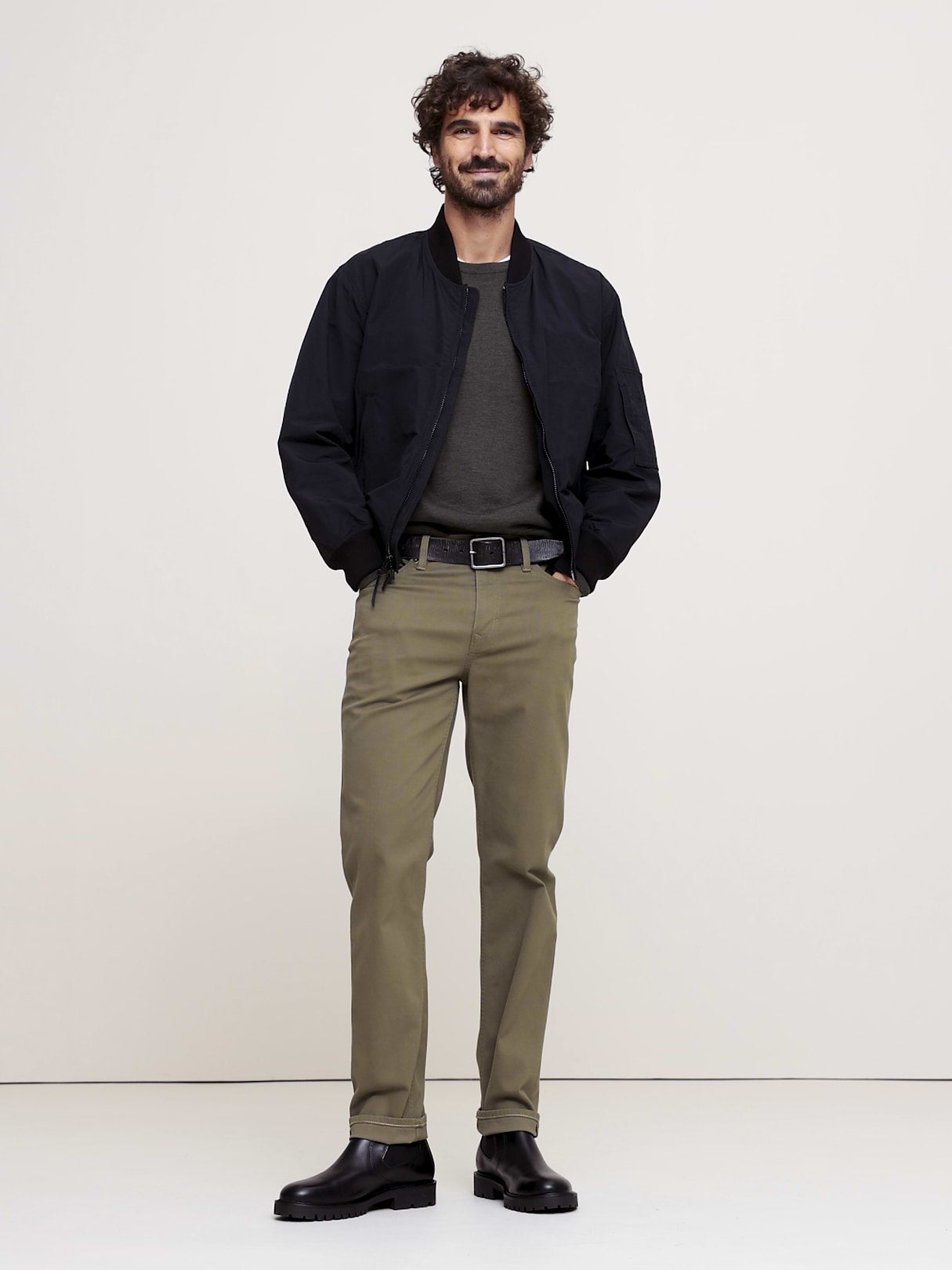 Slim Traveler Pant - Green Olive