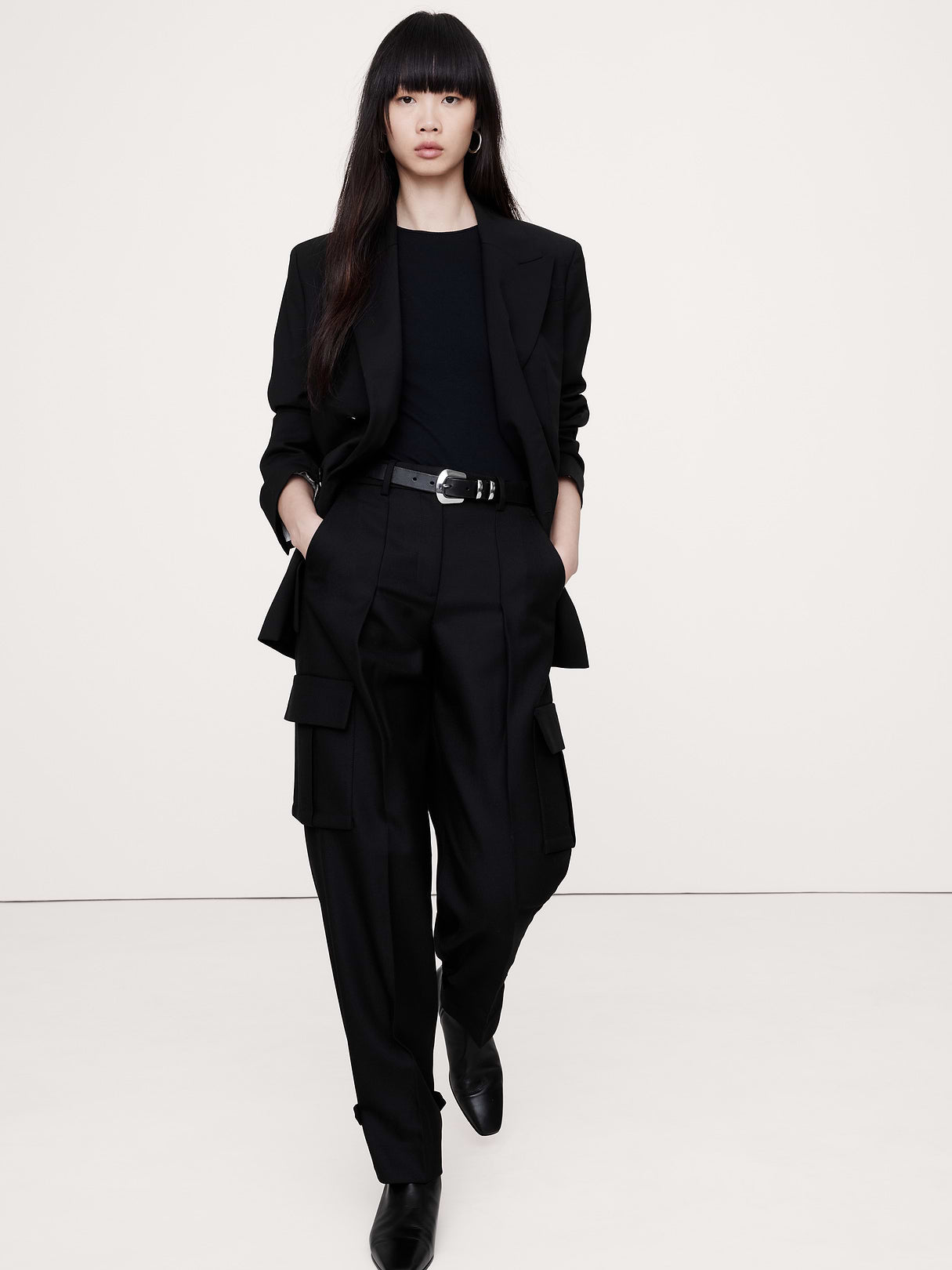 Ribbed Elbow-Sleeve T-Shirt - Black