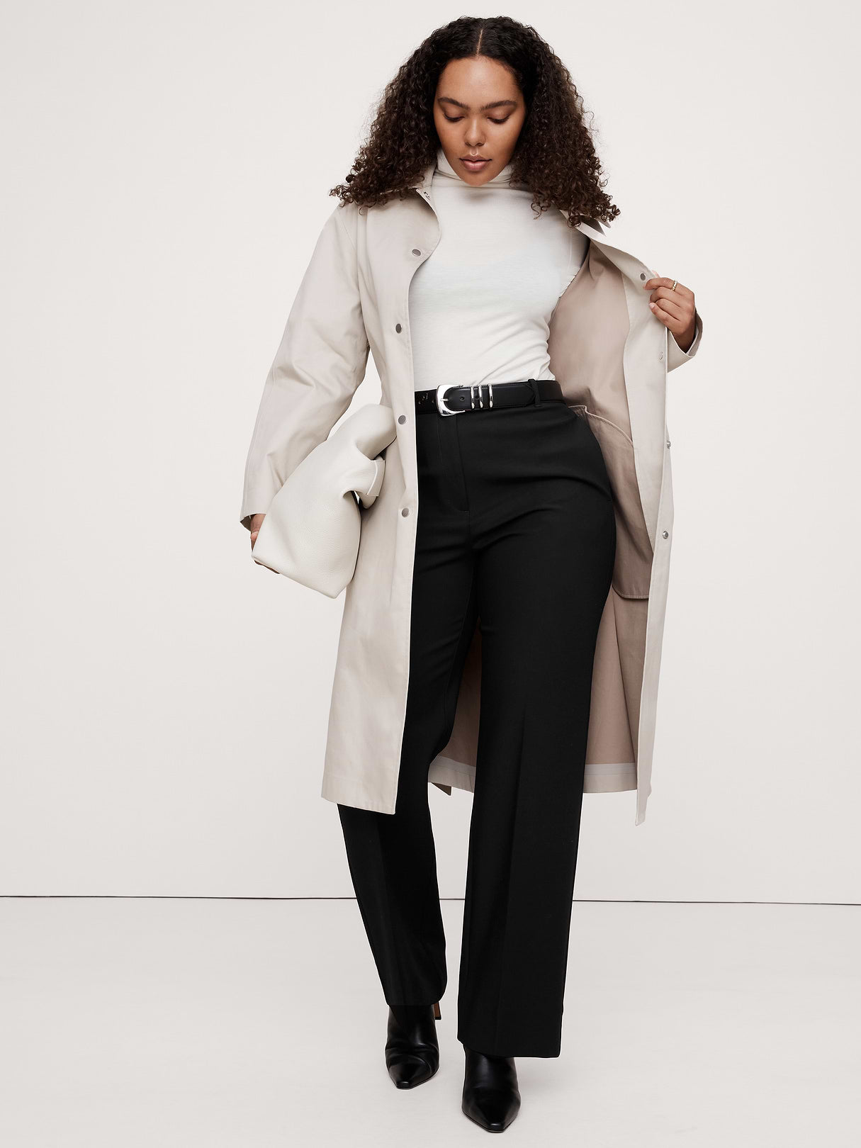 Ultra High-Rise Modern Straight City Stretch Pant - Black