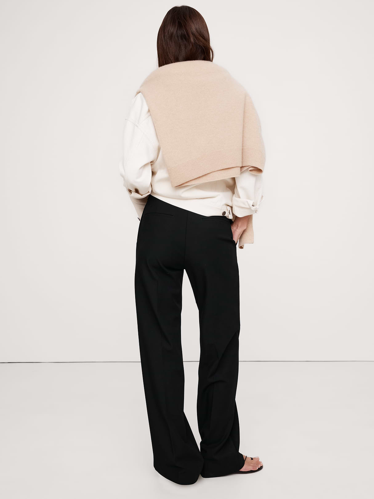 Ultra High-Rise Modern Straight City Stretch Pant - Black