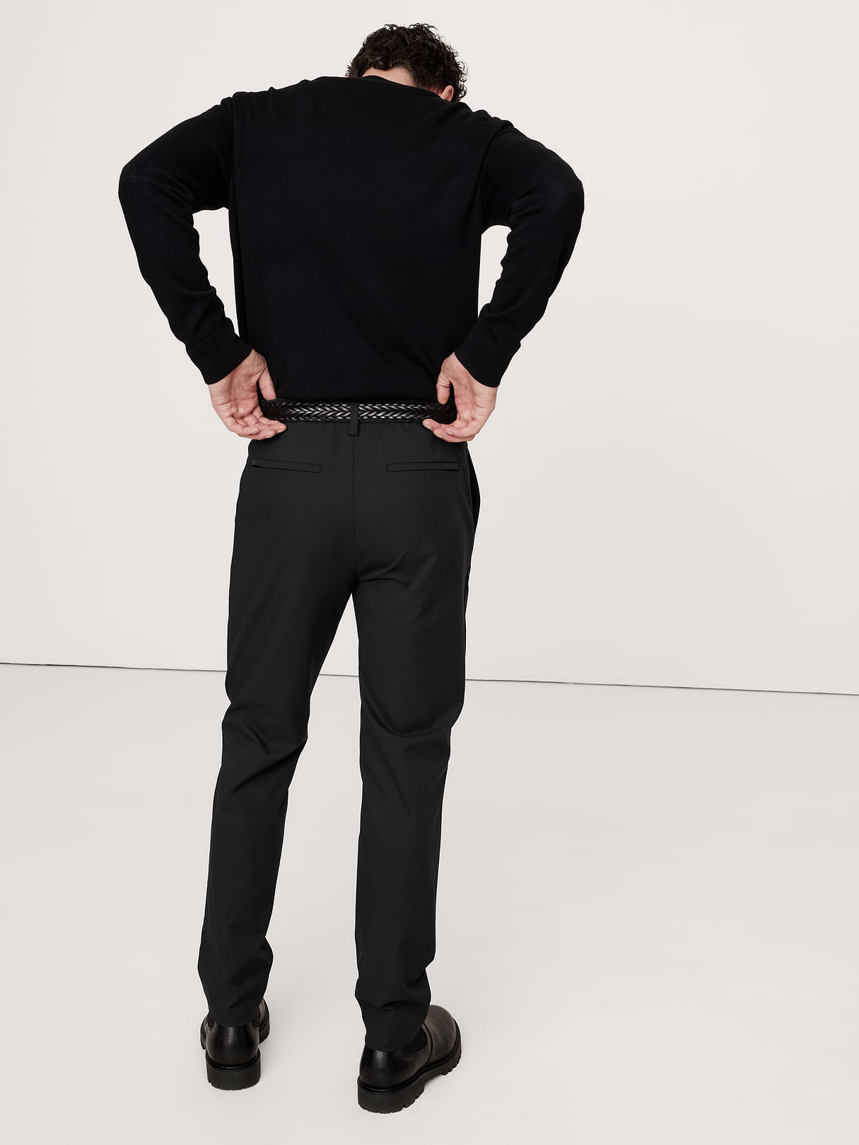 Athletic Slim Performance Pant - Black