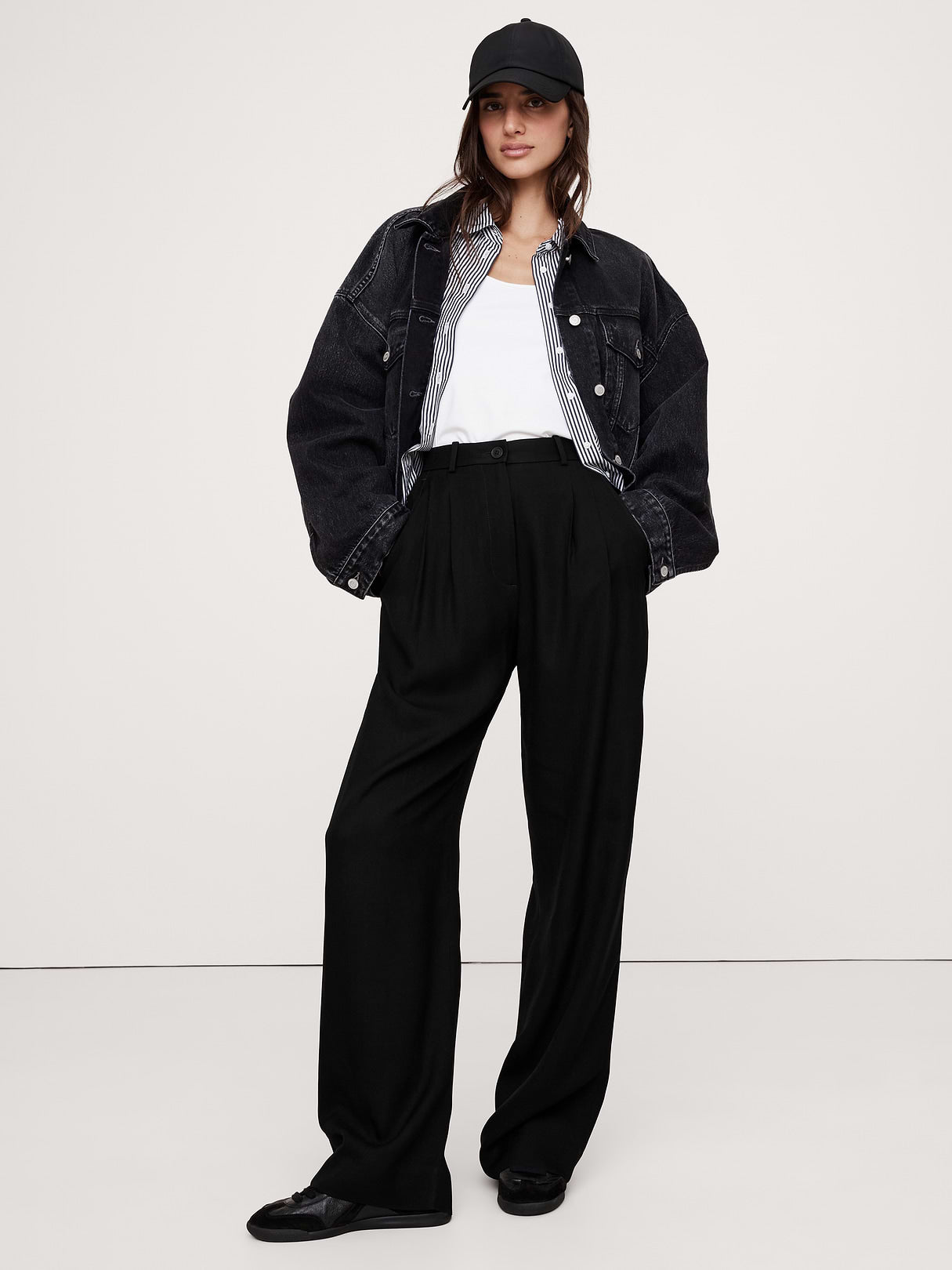 The Soho Wide-Leg Pant in Drapey Twill - Black