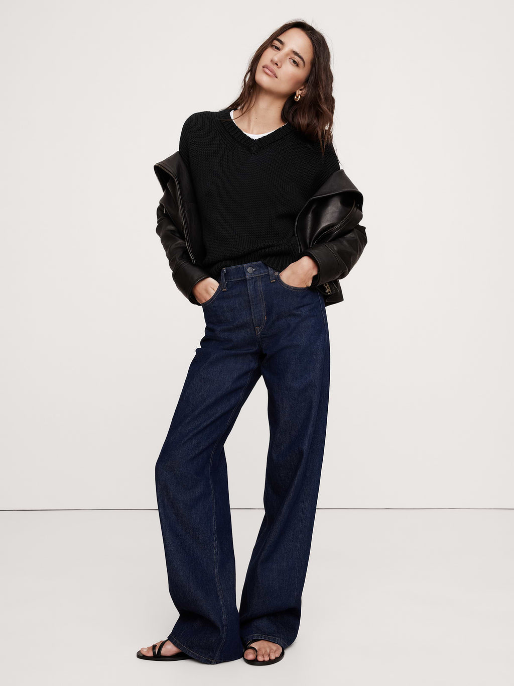 Cotton V-Neck Sweater - Black