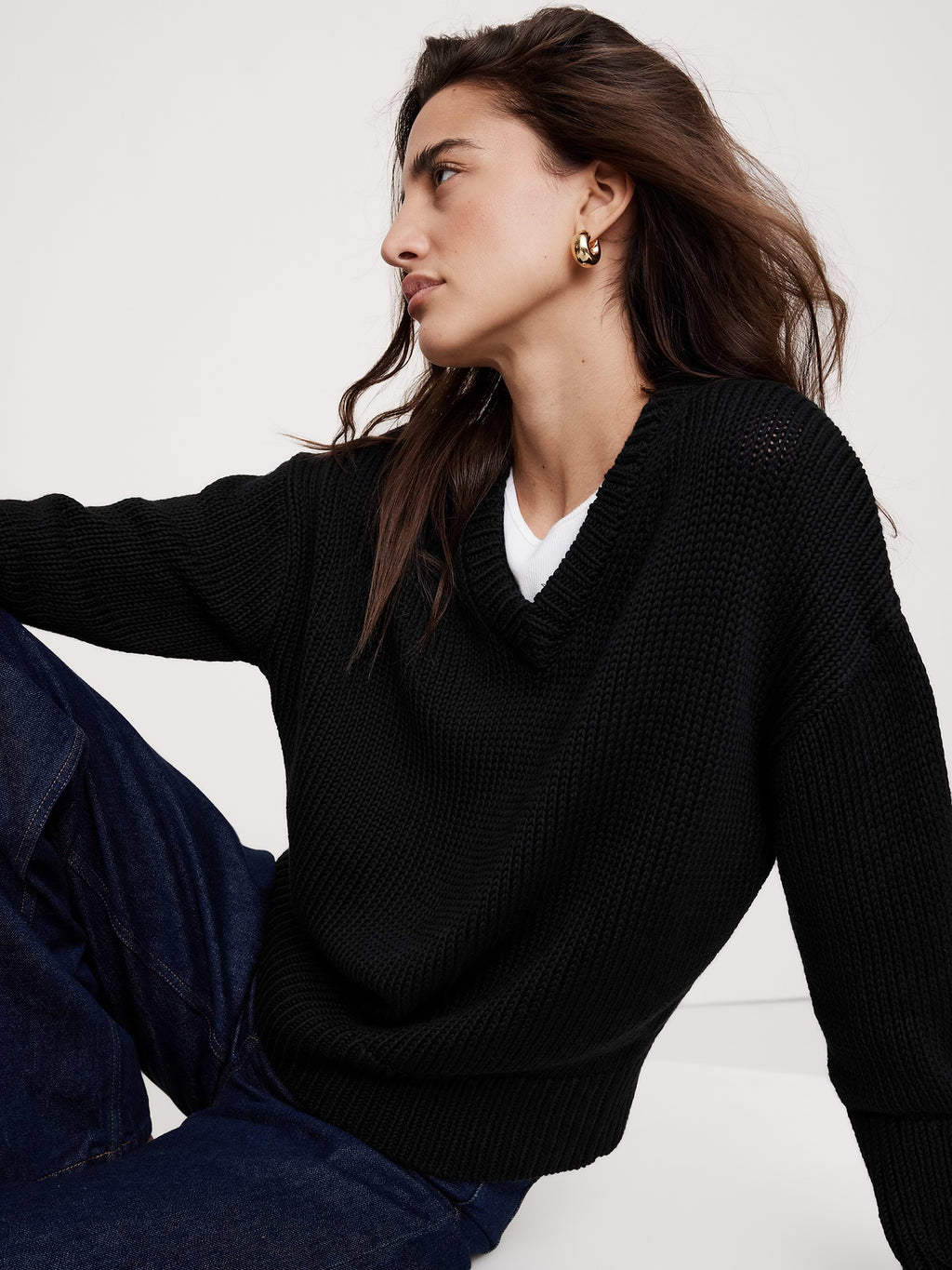 Cotton V-Neck Sweater - Black