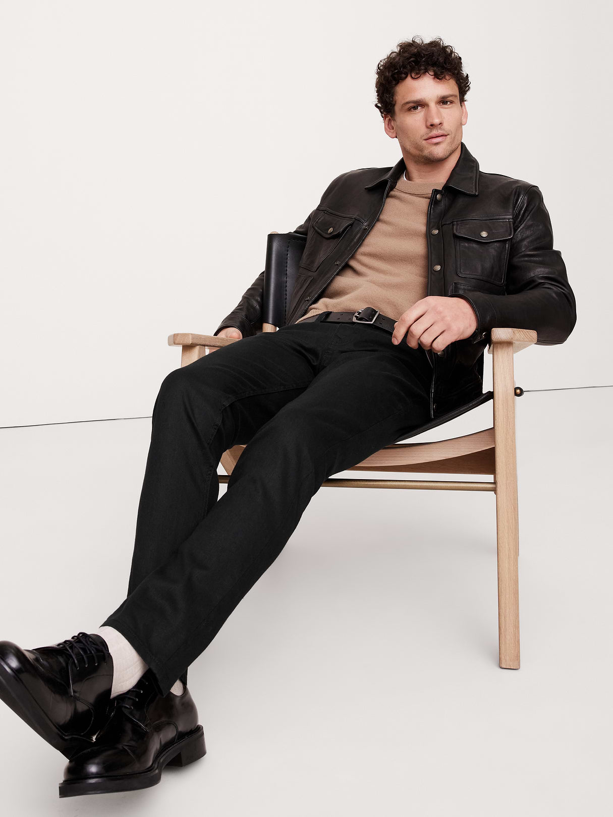 Slim Linen-Cotton Traveler Pant - Black