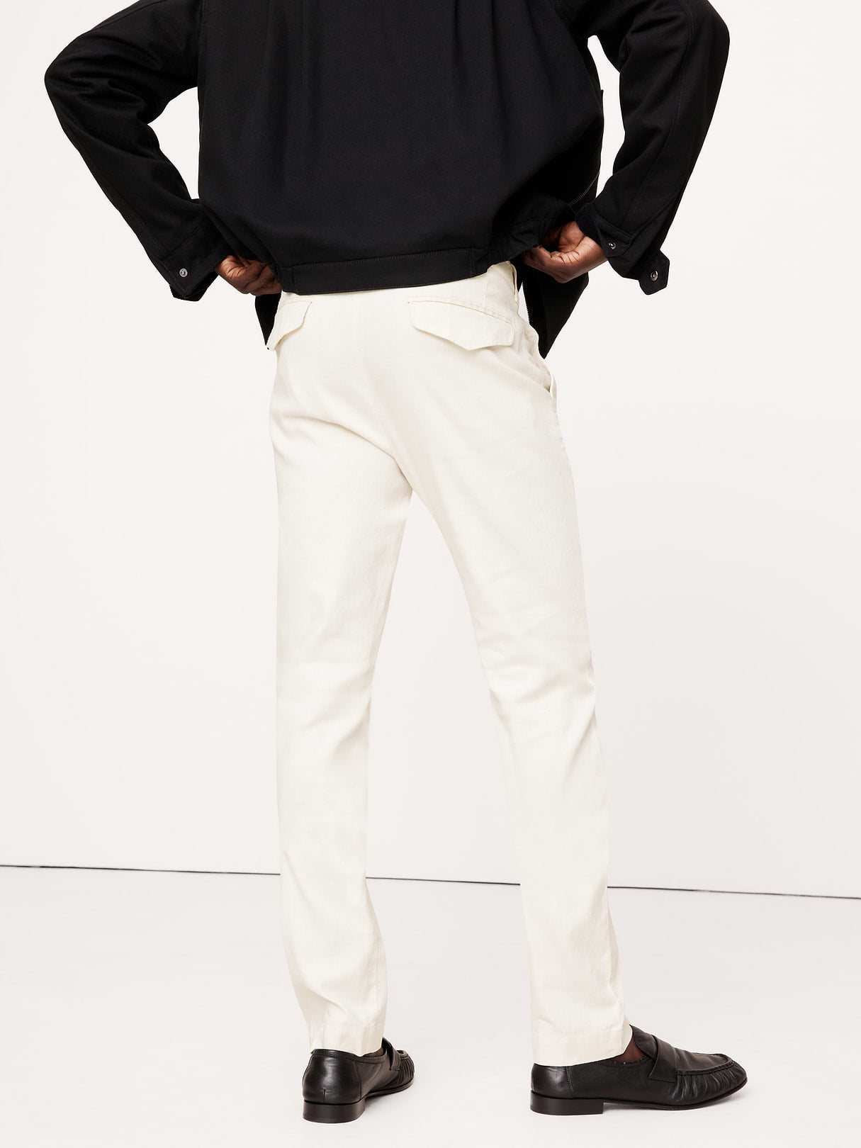 Athletic Slim Linen-Cotton Chino - White