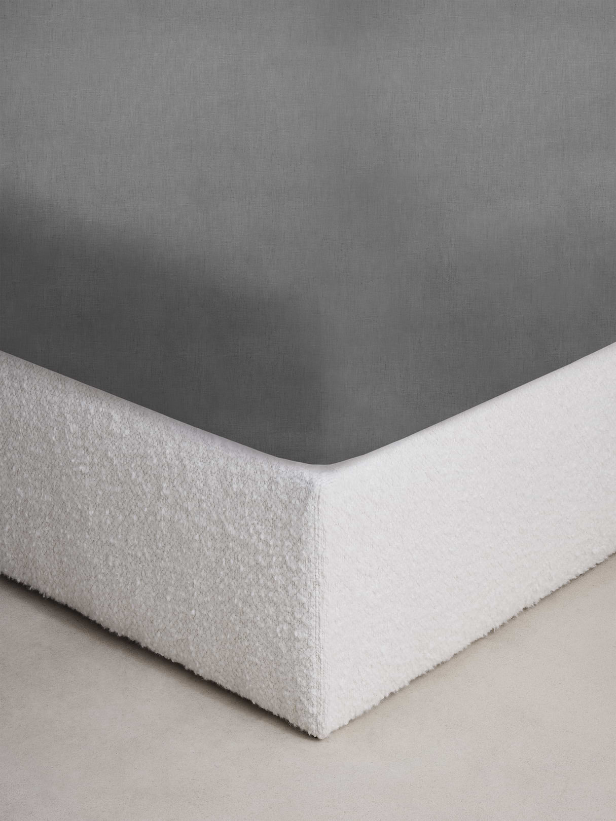 Fine Linen Fitted Sheet - Thunder
