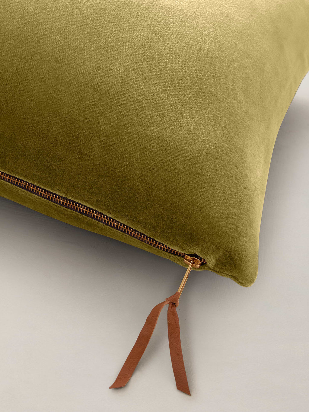 Timeless Velvet Pillow - Olive Green