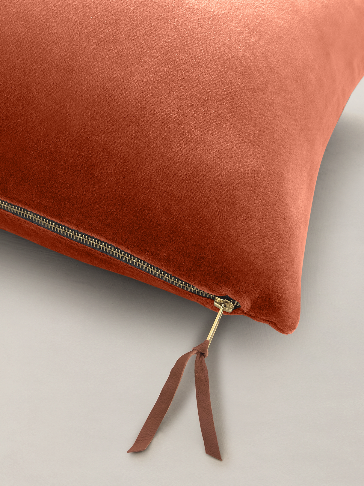 Timeless Velvet Pillow - Rust Brown