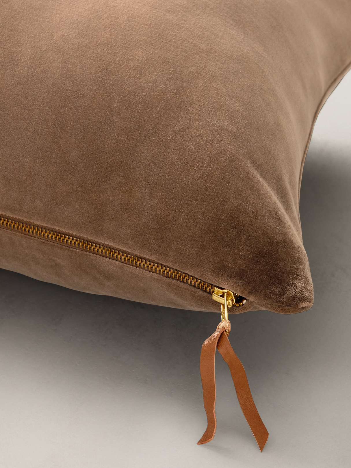 Timeless Velvet Pillow - Chestnut Brown