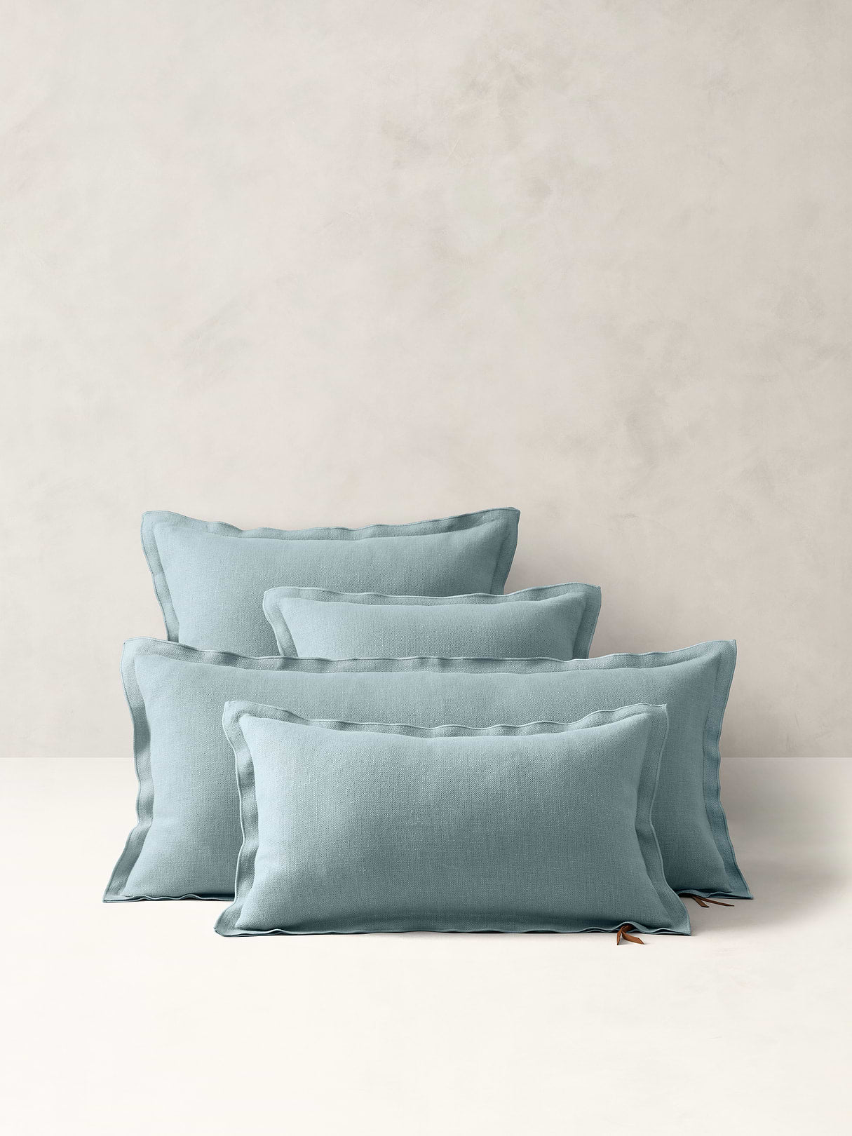 European Linen Pillow - Blue Heron