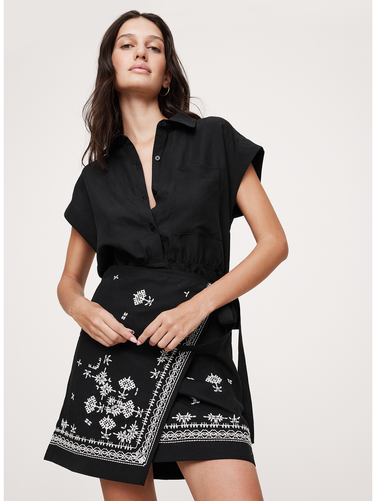 Embroidered Tencel™-Linen Wrap Dress - Black with Embroidery