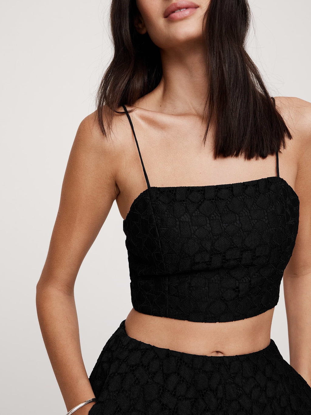 Strappy Geo Lace Cropped Top - Black