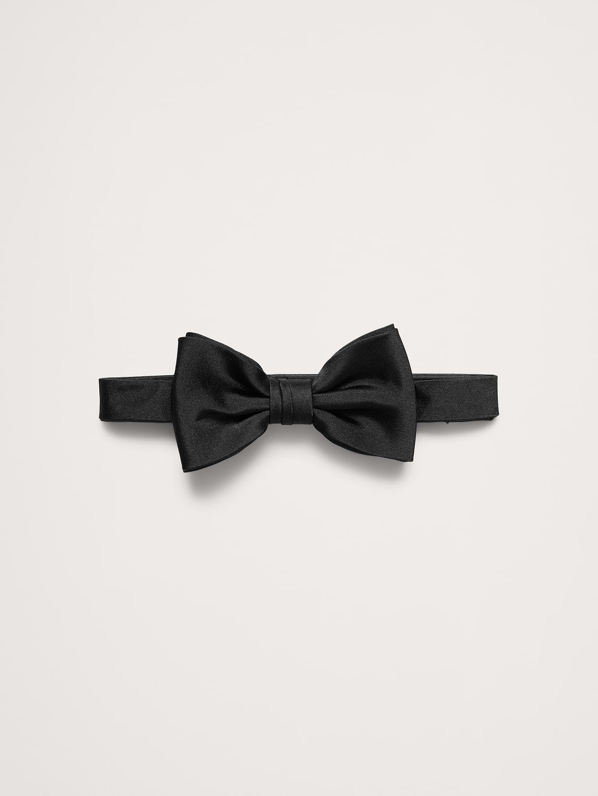 Sauvo Silk Satin Bow-Tie - Black