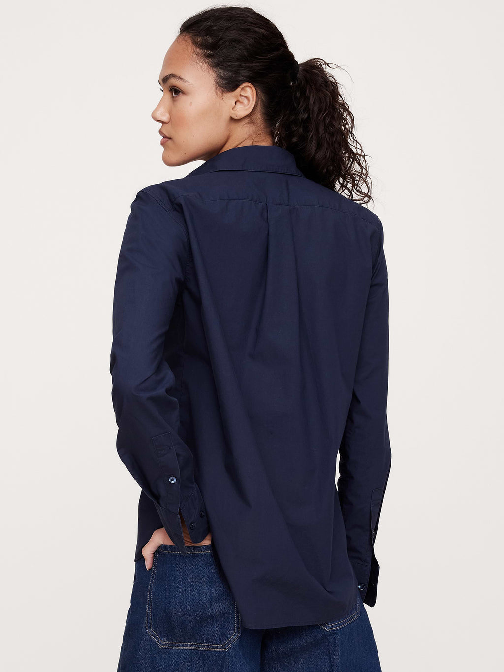 The Everyday Shirt in Cotton Poplin - Tapestry Navy Blue