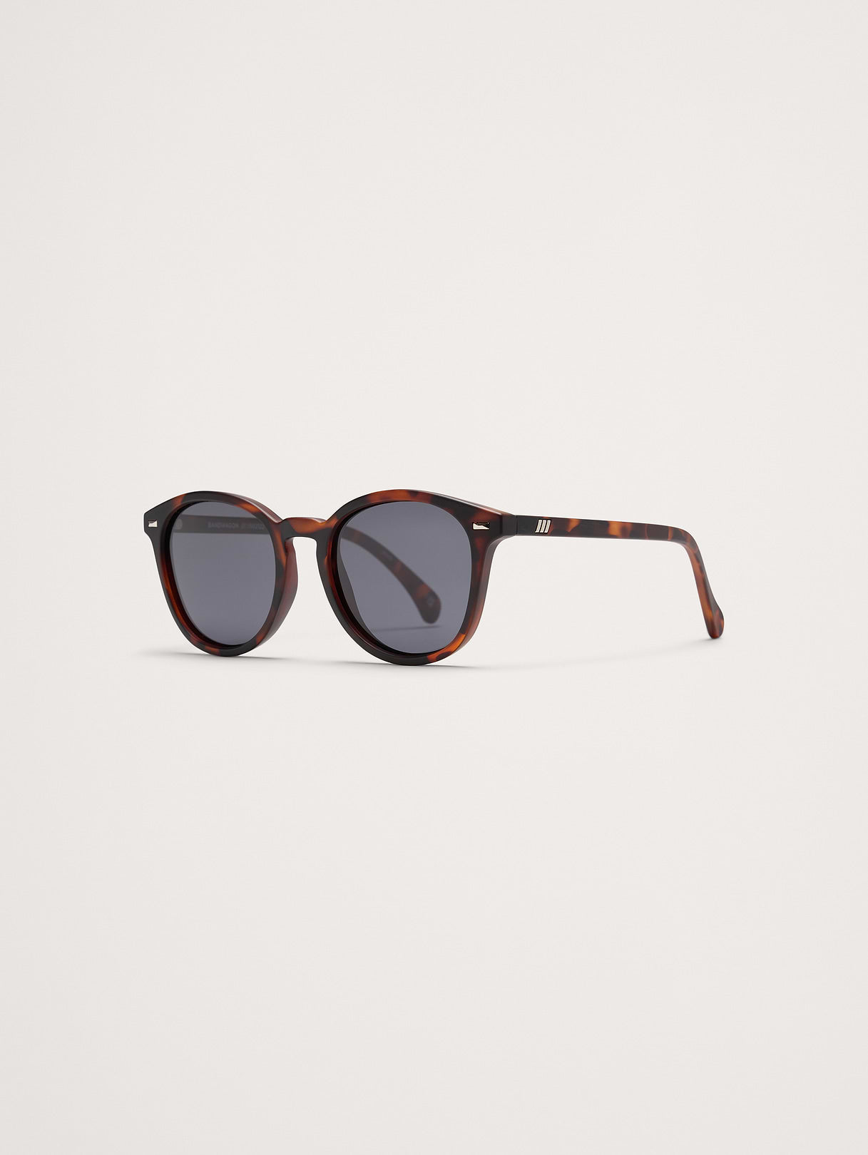 Bandwagon Sunglasses by Le Specs - Matte Tort