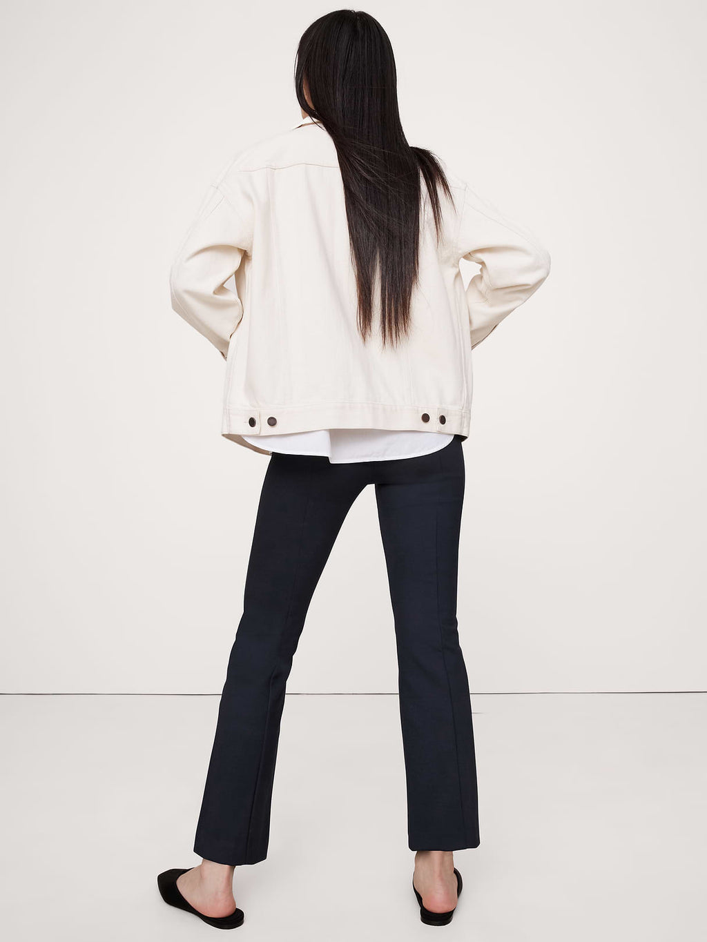 Crop Flare Everywhere Ponte Pull-On Pant - Hyper Navy Blue
