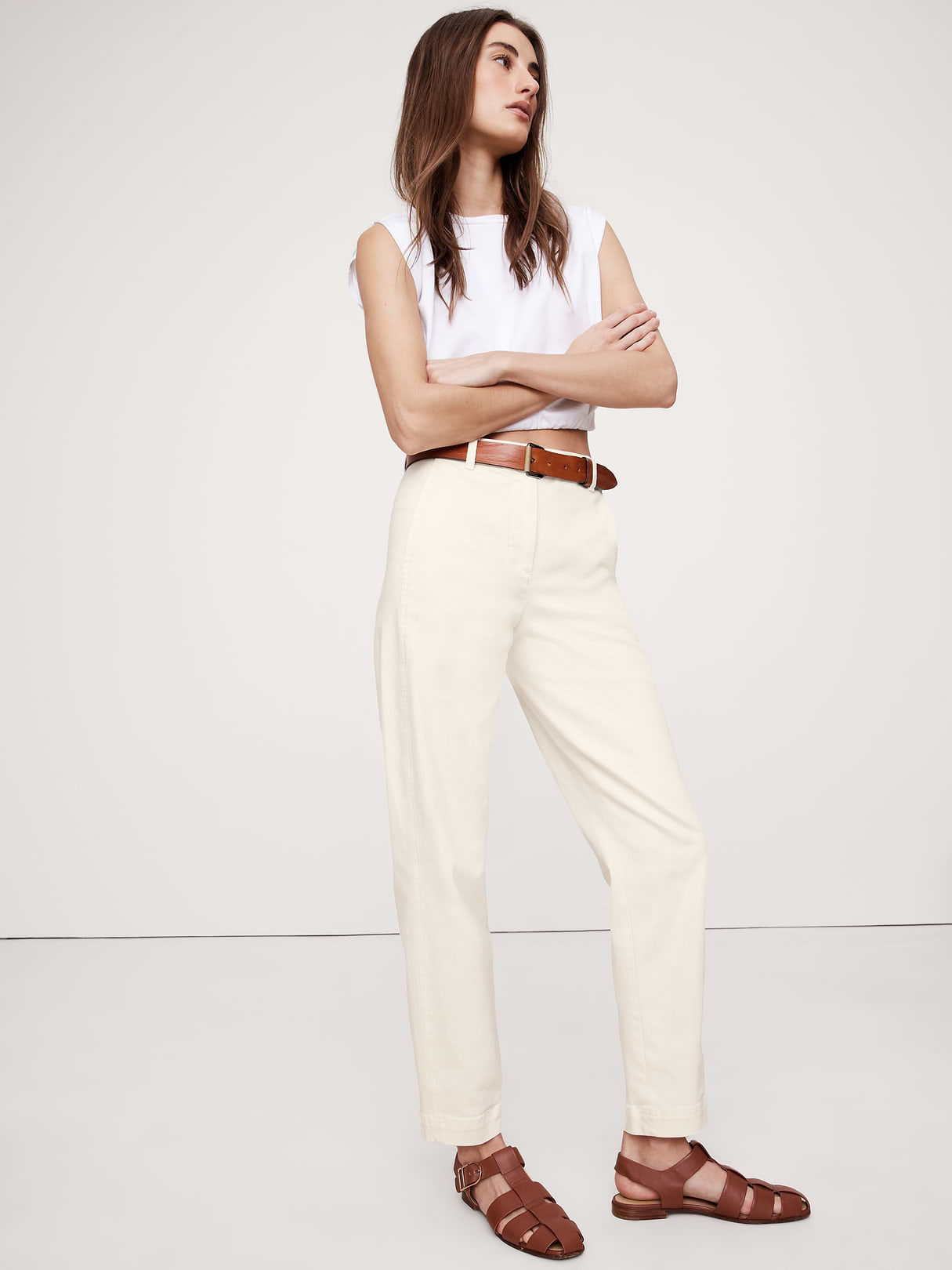 The Weekender Slim Barrel Pant - Ecru