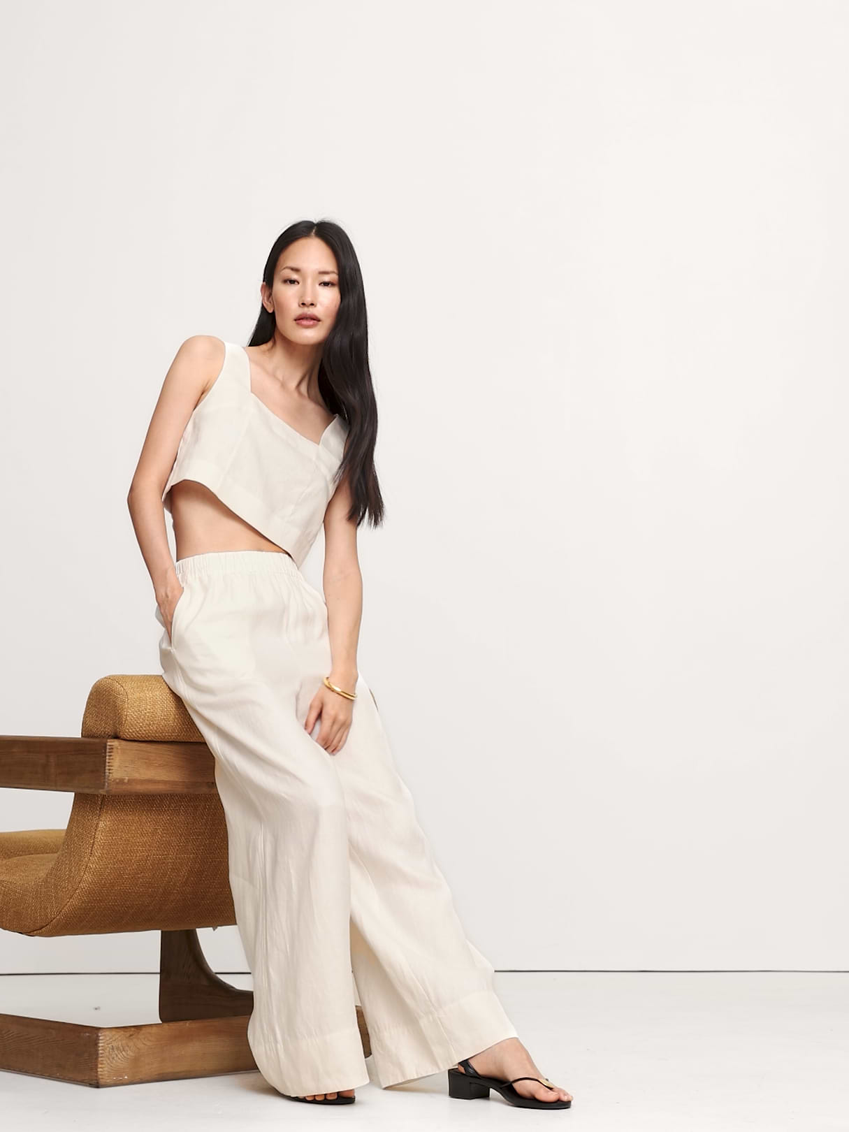Linen Square-Neck Cropped Tank - Magnolia Flower Ivory