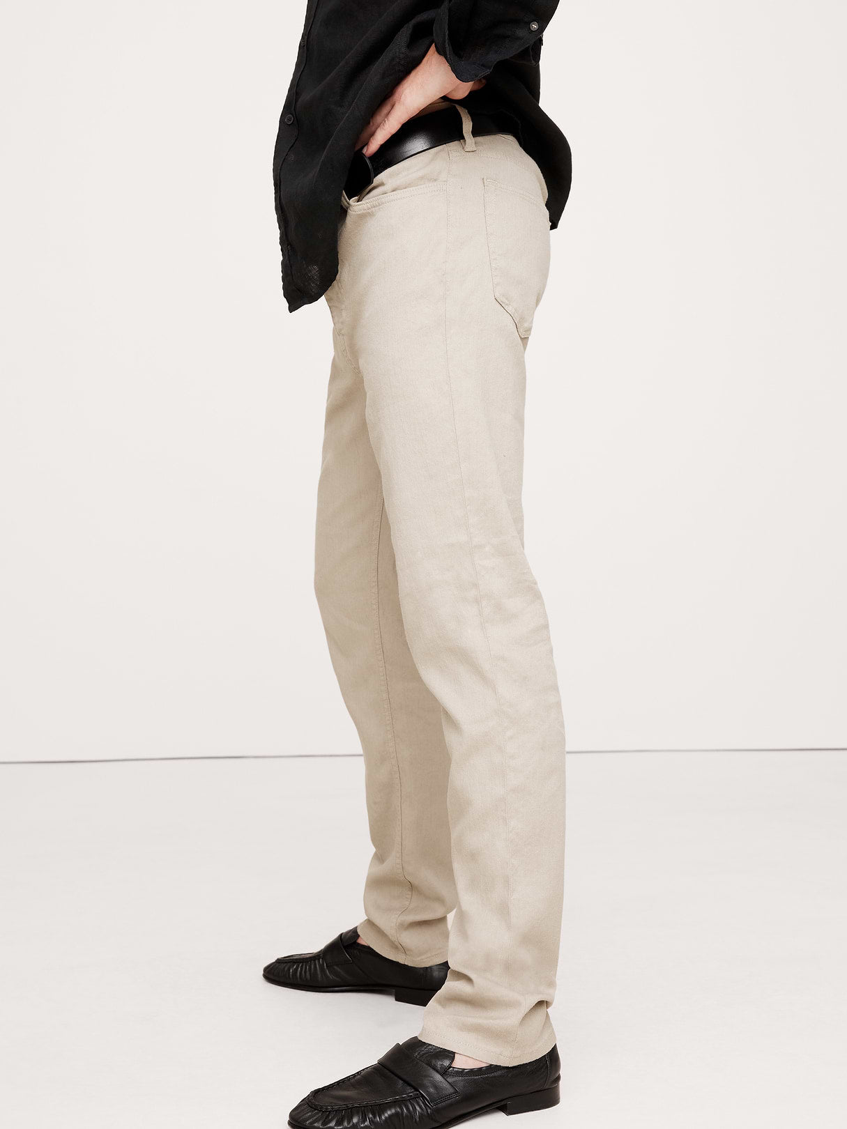 Slim Linen-Cotton Traveler Pant - Sandstone Beige