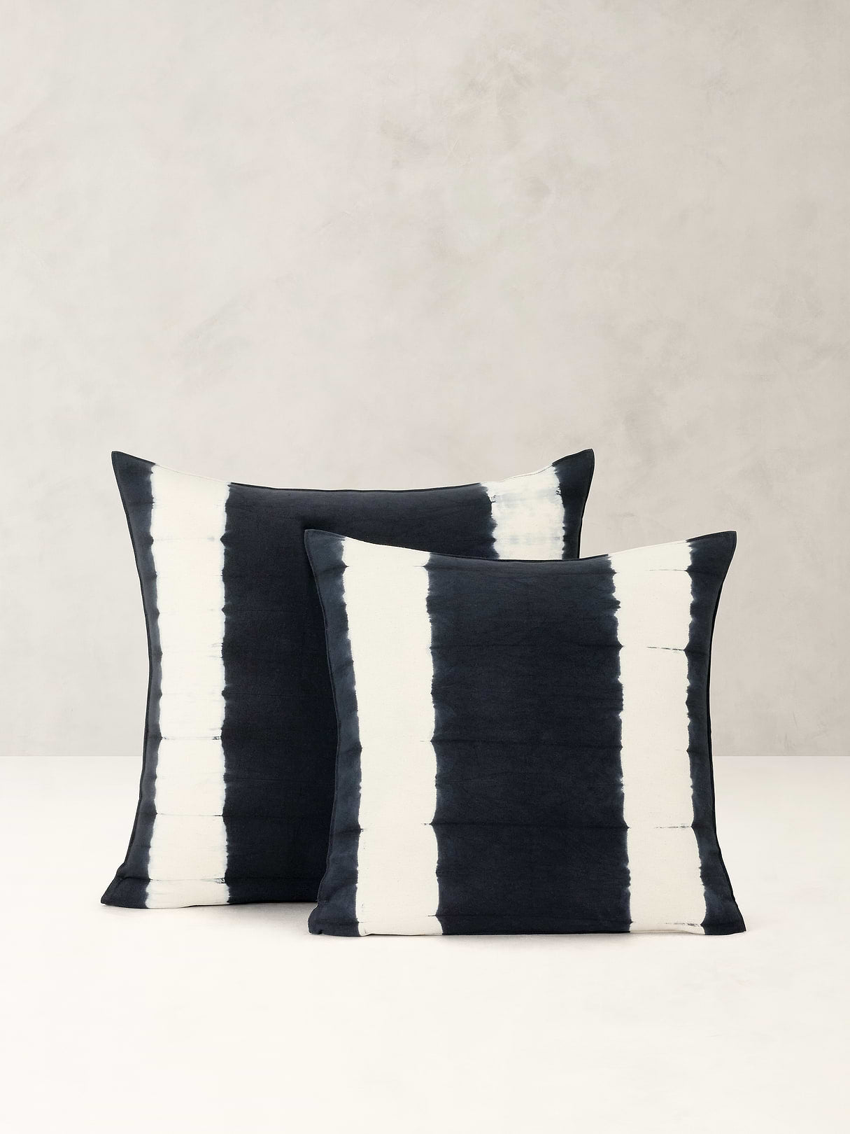Shibori Cotton Pillow Cover - Indigo Blue
