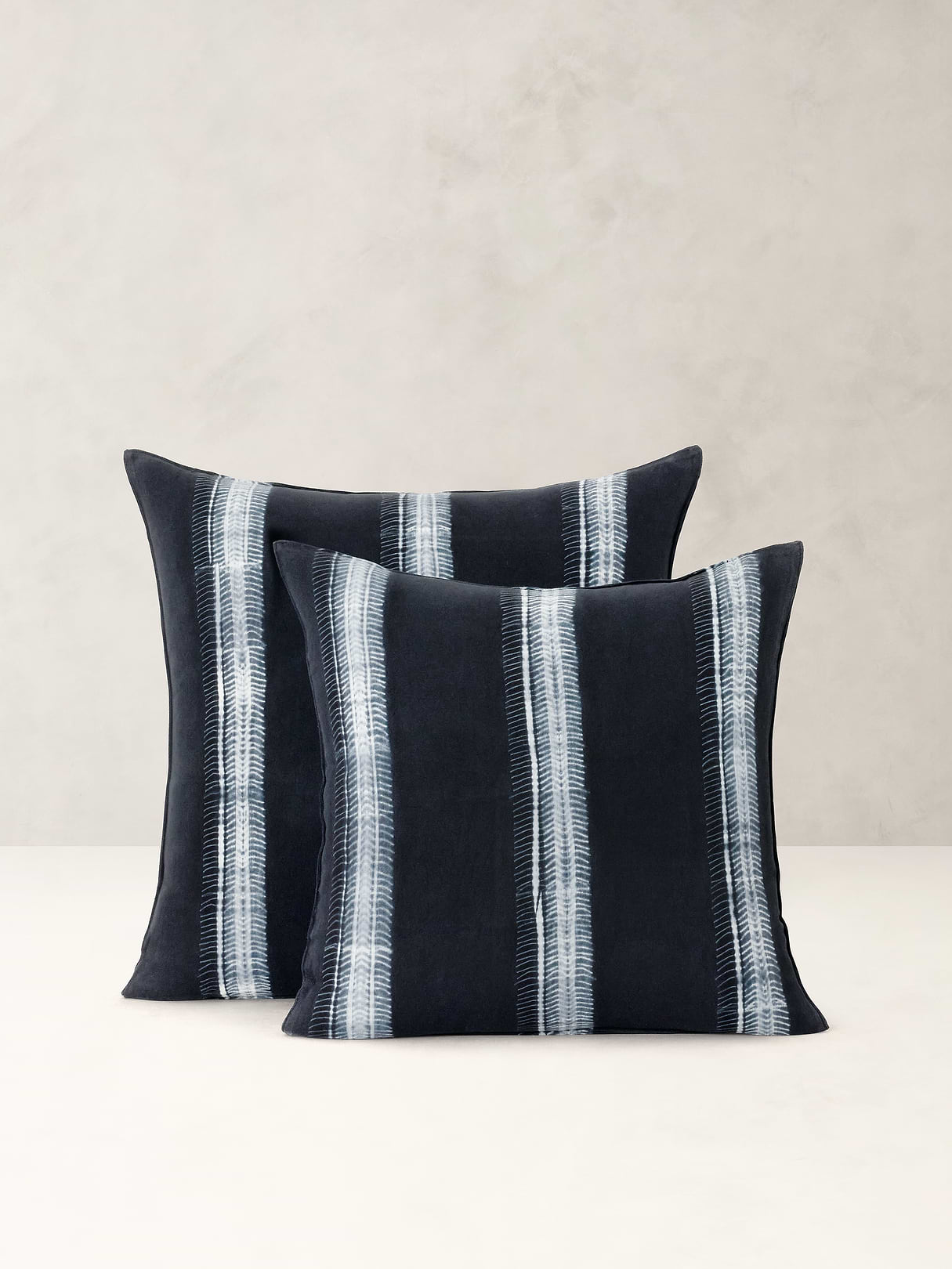 Shibori Cotton Pillow Cover - Indigo Blue