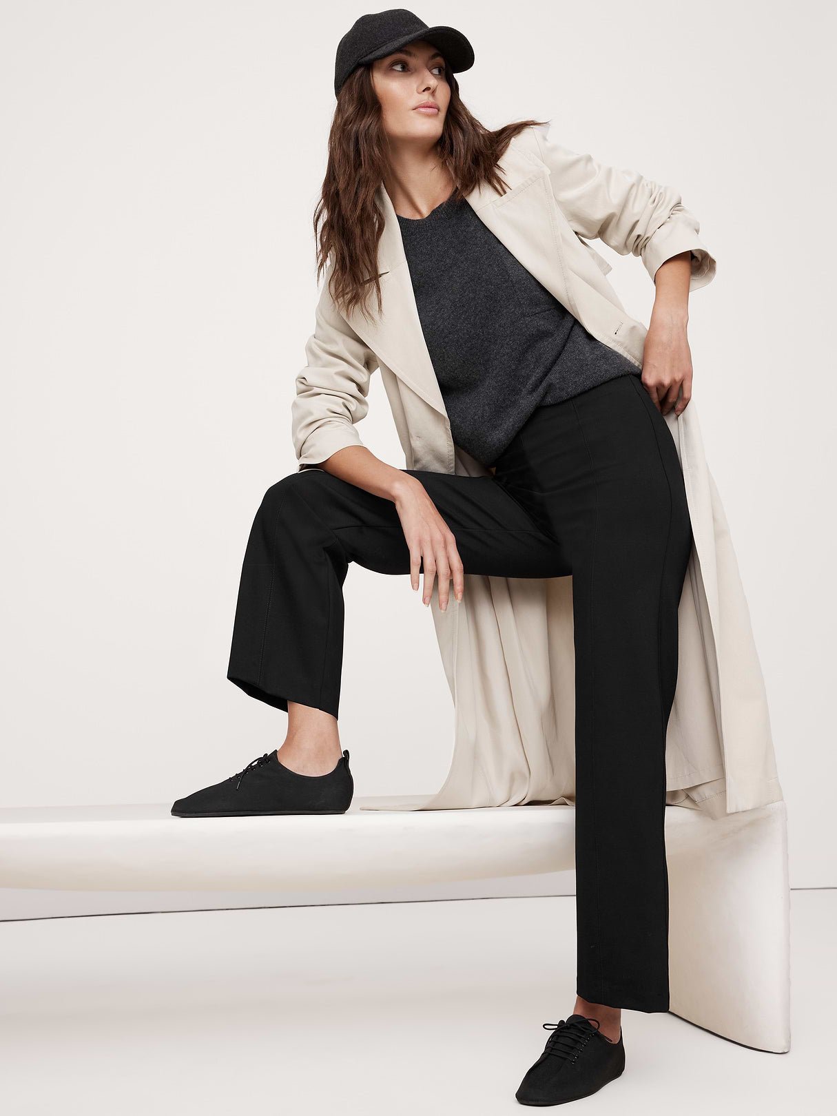 Fitted Everywhere Ponte Ankle Pant - Black