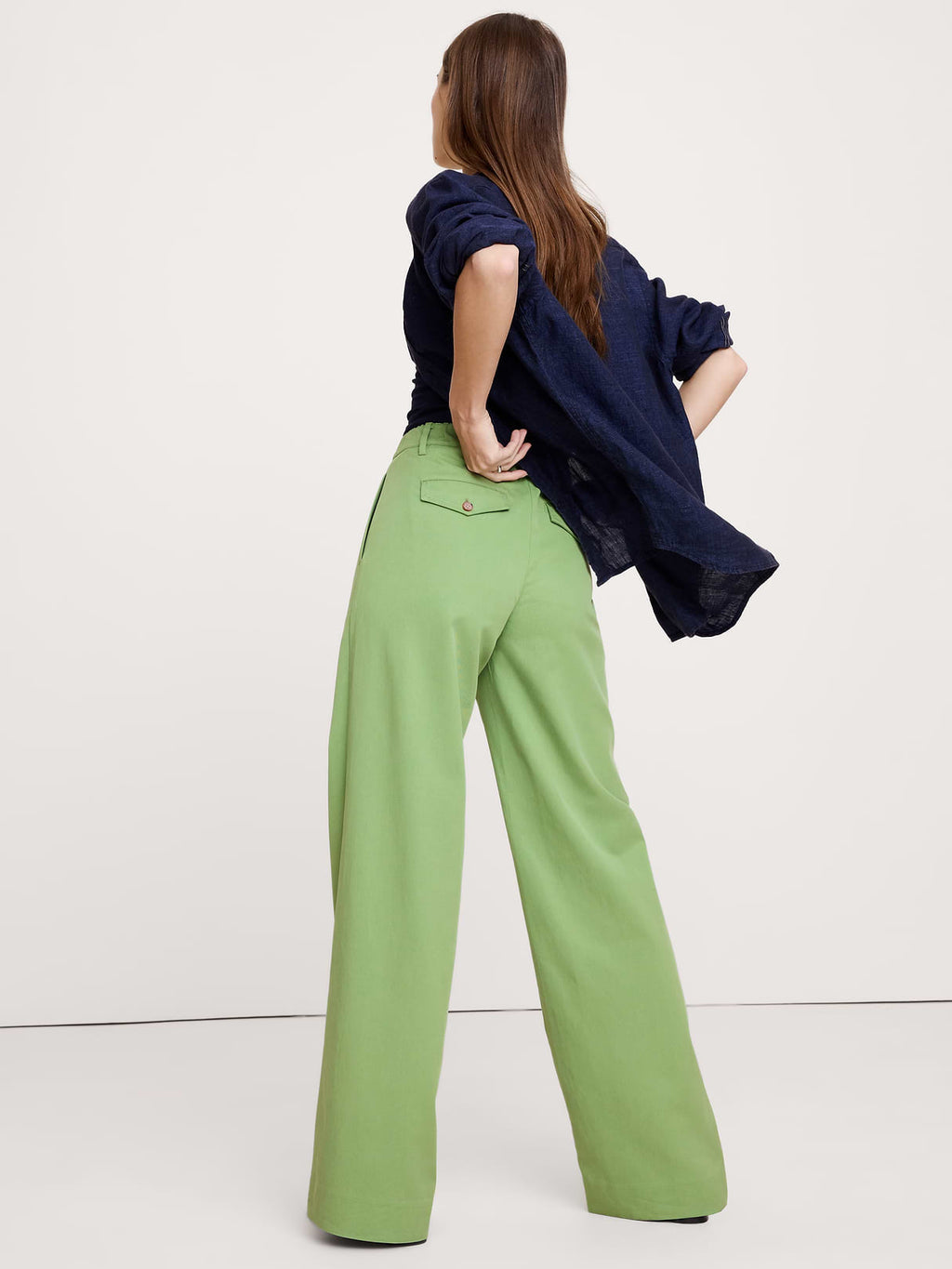 The Everyday Wide-Leg Pant in Tencel™-Cotton - Jungle Fern Green