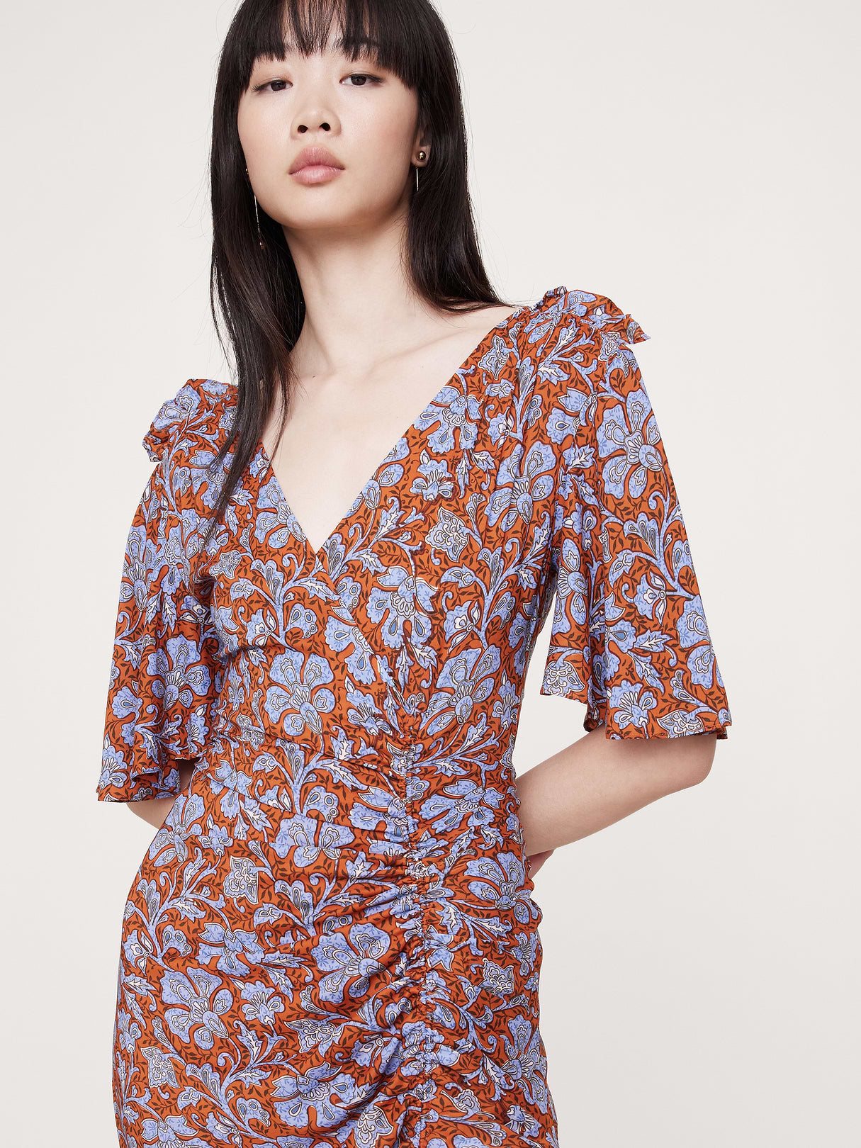 Stretch-Crepe Flutter-Sleeve Maxi Dress - Lilac Floral Paisley