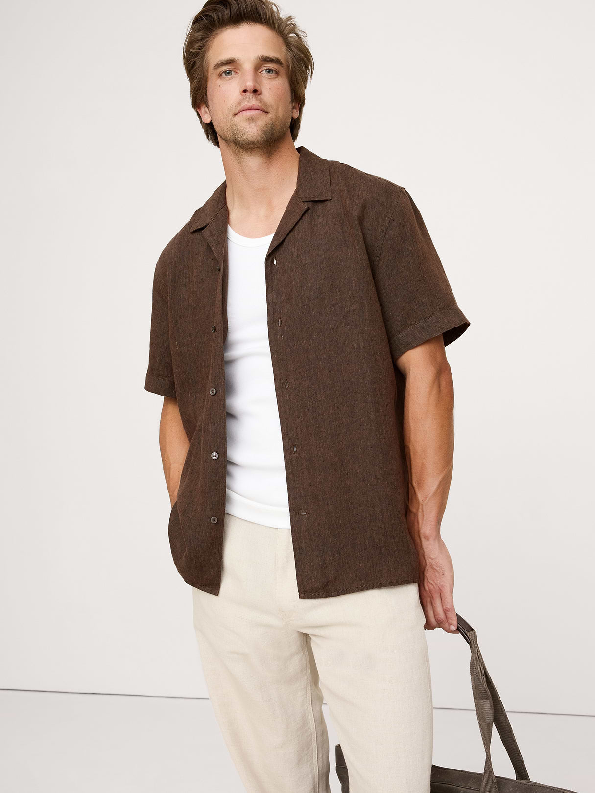 Standard-Fit Linen Resort Shirt - Dark Brown