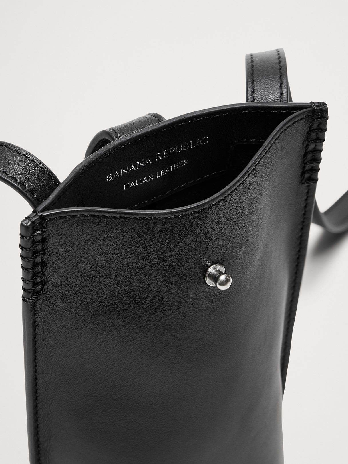Crossbody Pouch - Black Leather