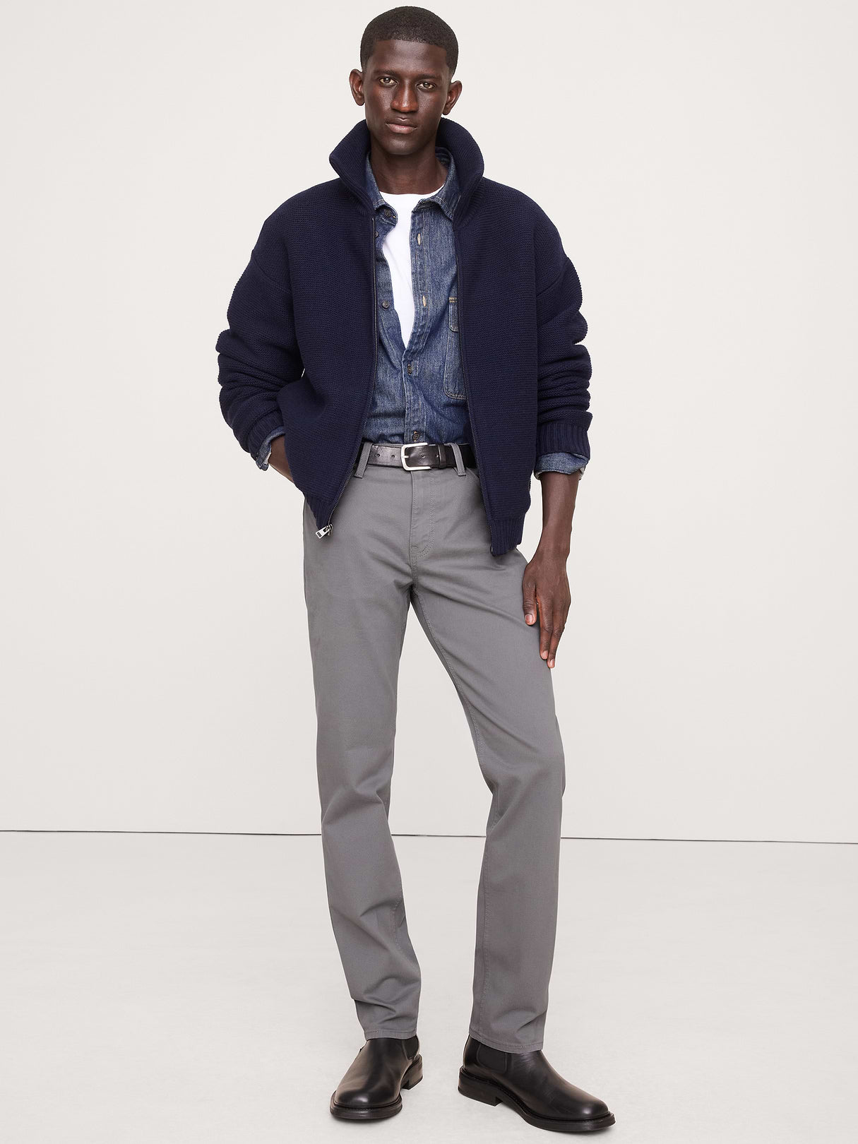 Slim Traveler Pant - Smoke Signal Grey