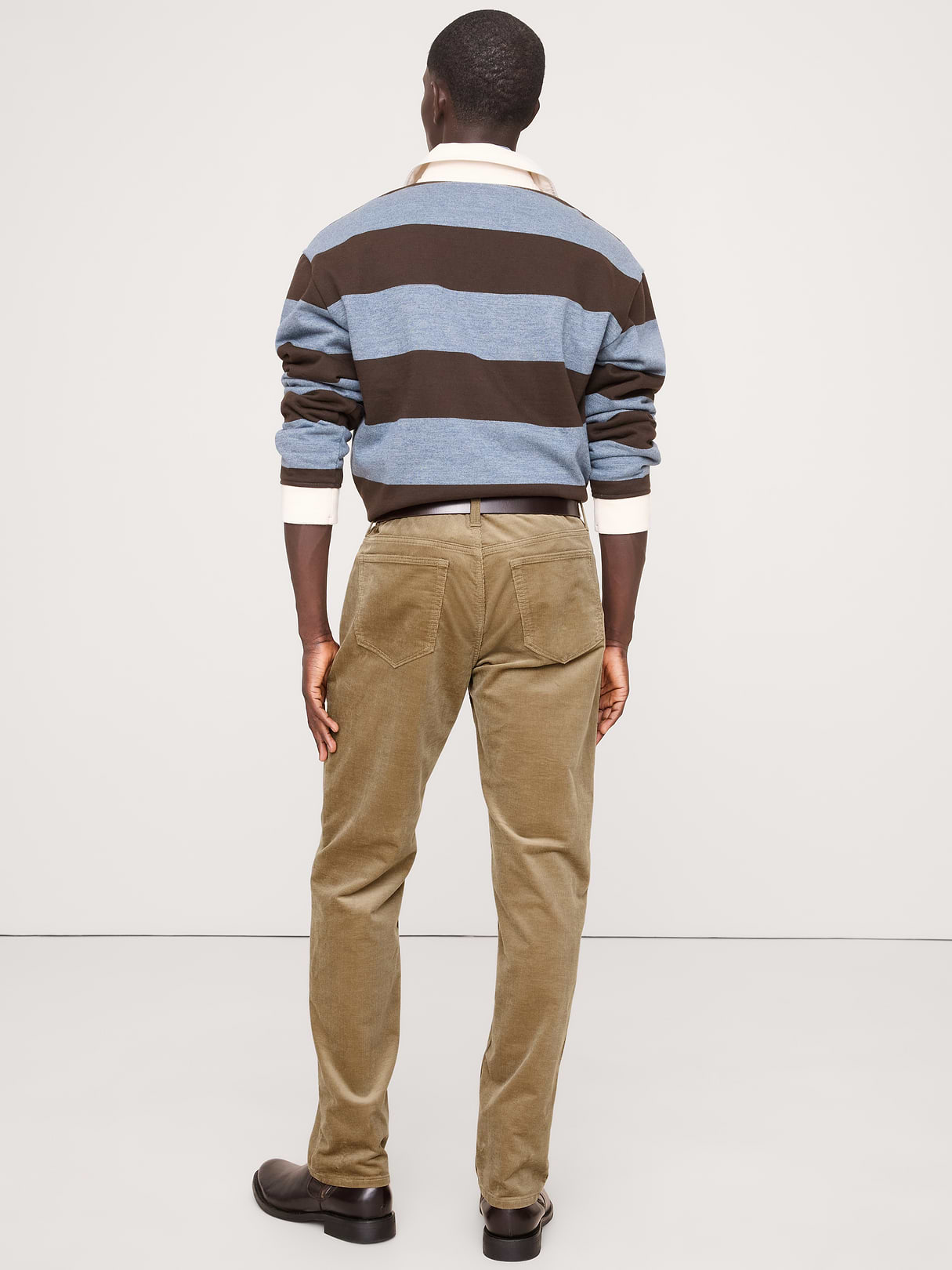 Straight Stretch-Corduroy Traveler Pant - Sand Beige