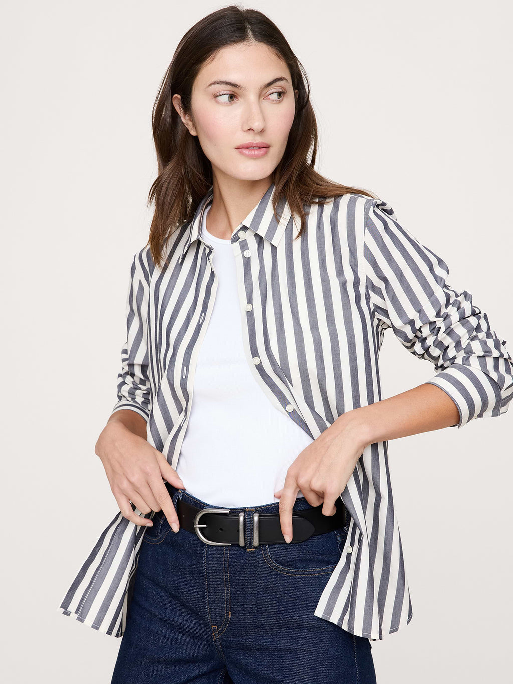 The Everyday Shirt in Cotton Poplin - Navy Blue Stripe