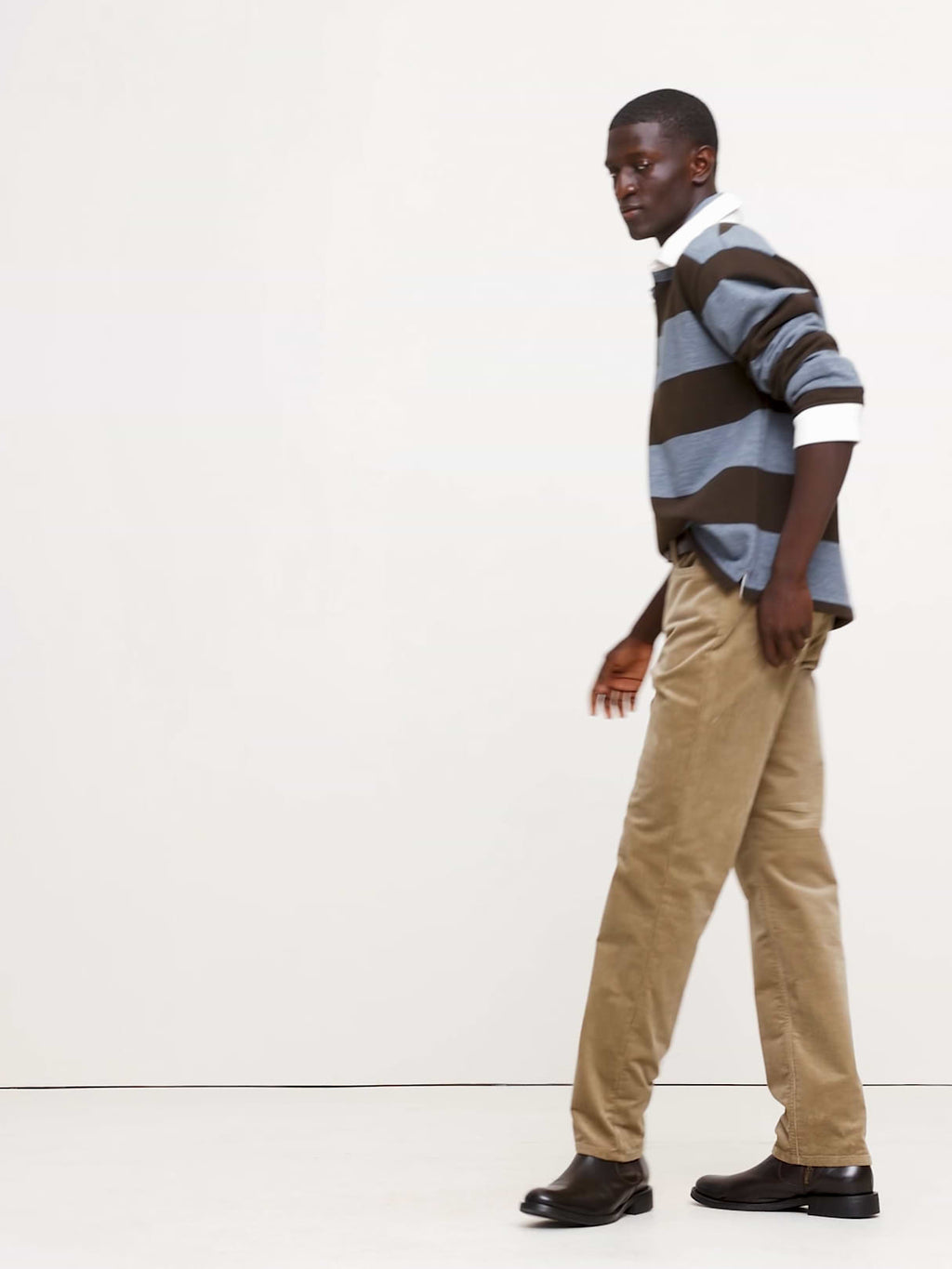 Straight Stretch-Corduroy Traveler Pant - Sand Beige