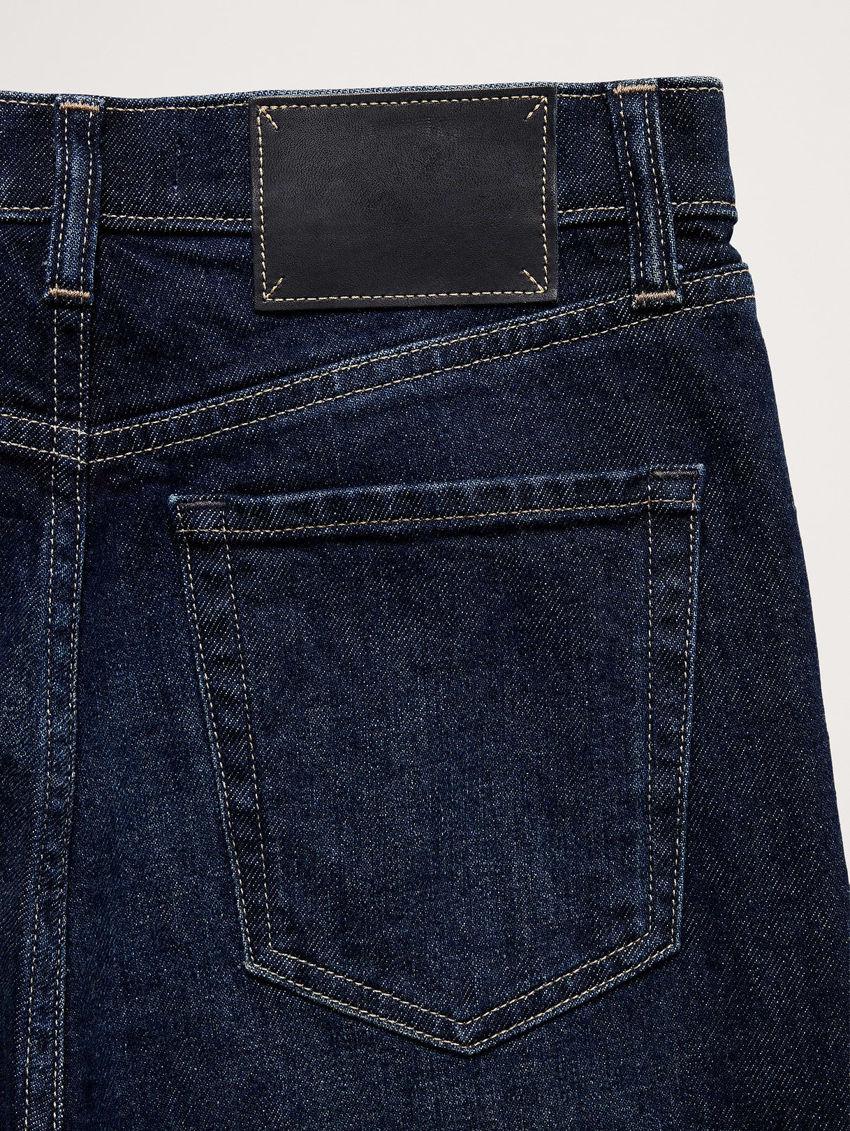 High-Rise 90S Straight Jean - Dark Wash