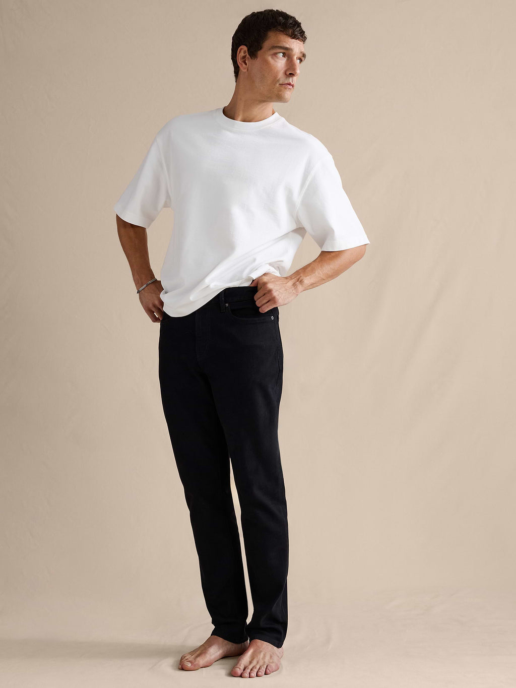Slim Luxe Traveler Jean - Black